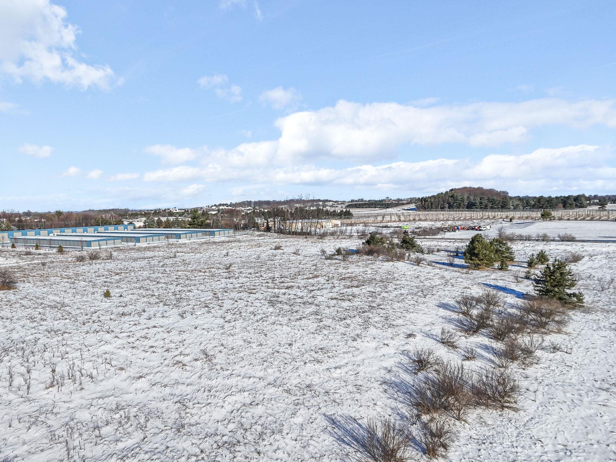 7075(2 Parcels) E M 72 Property Photo 45