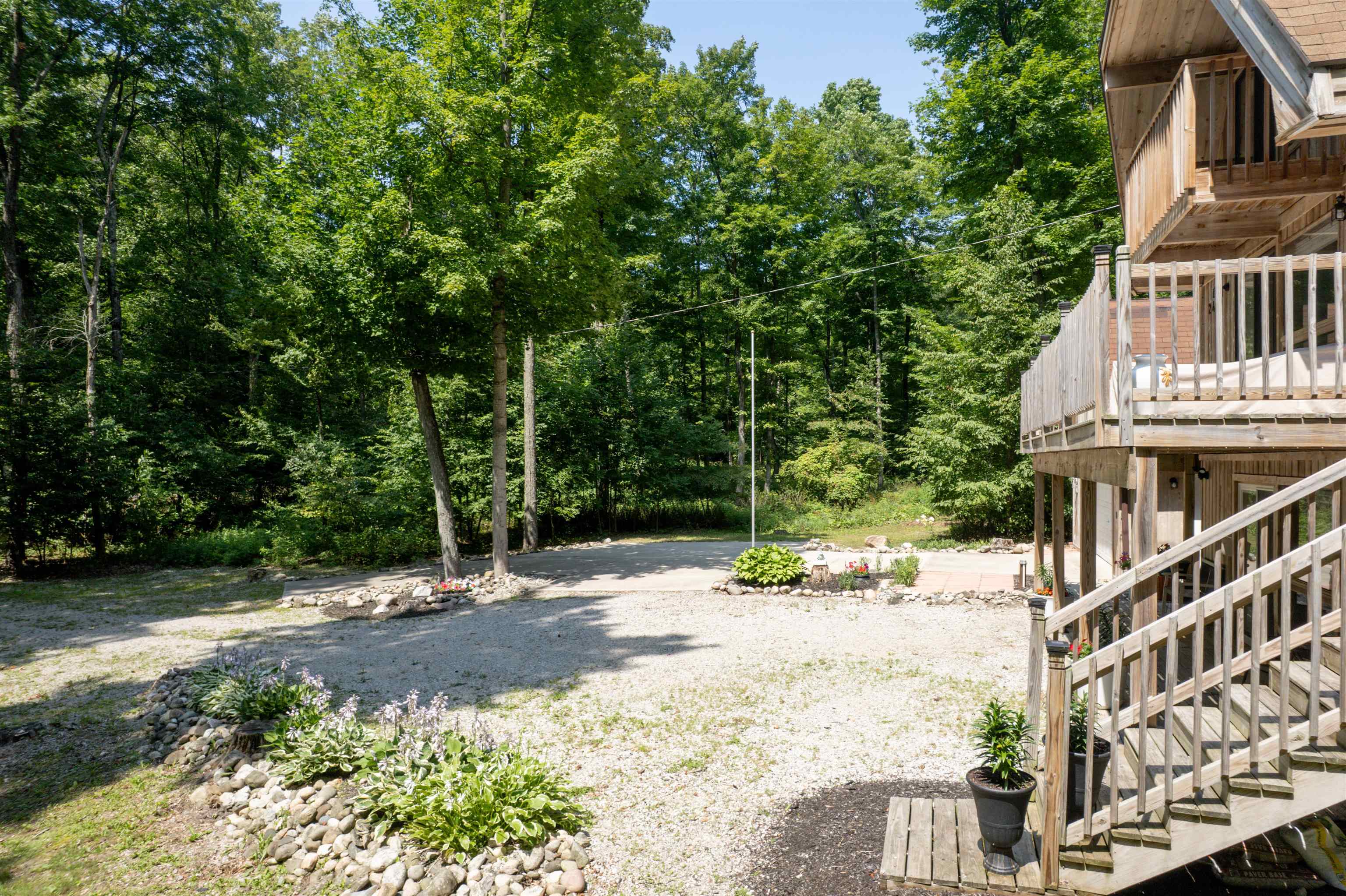 2481 S Schomberg Road Property Photo 12