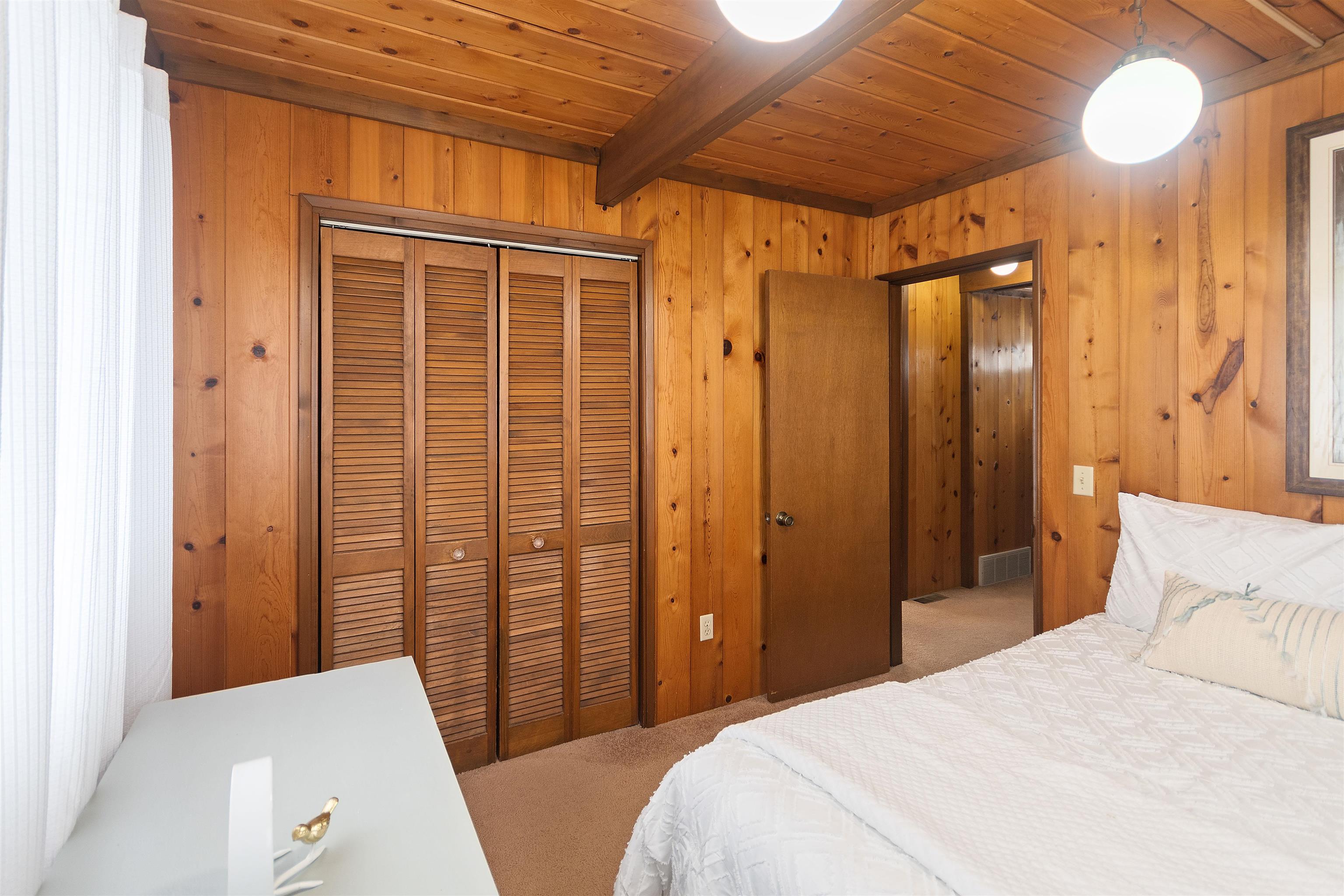 2481 S Schomberg Road Property Photo 25