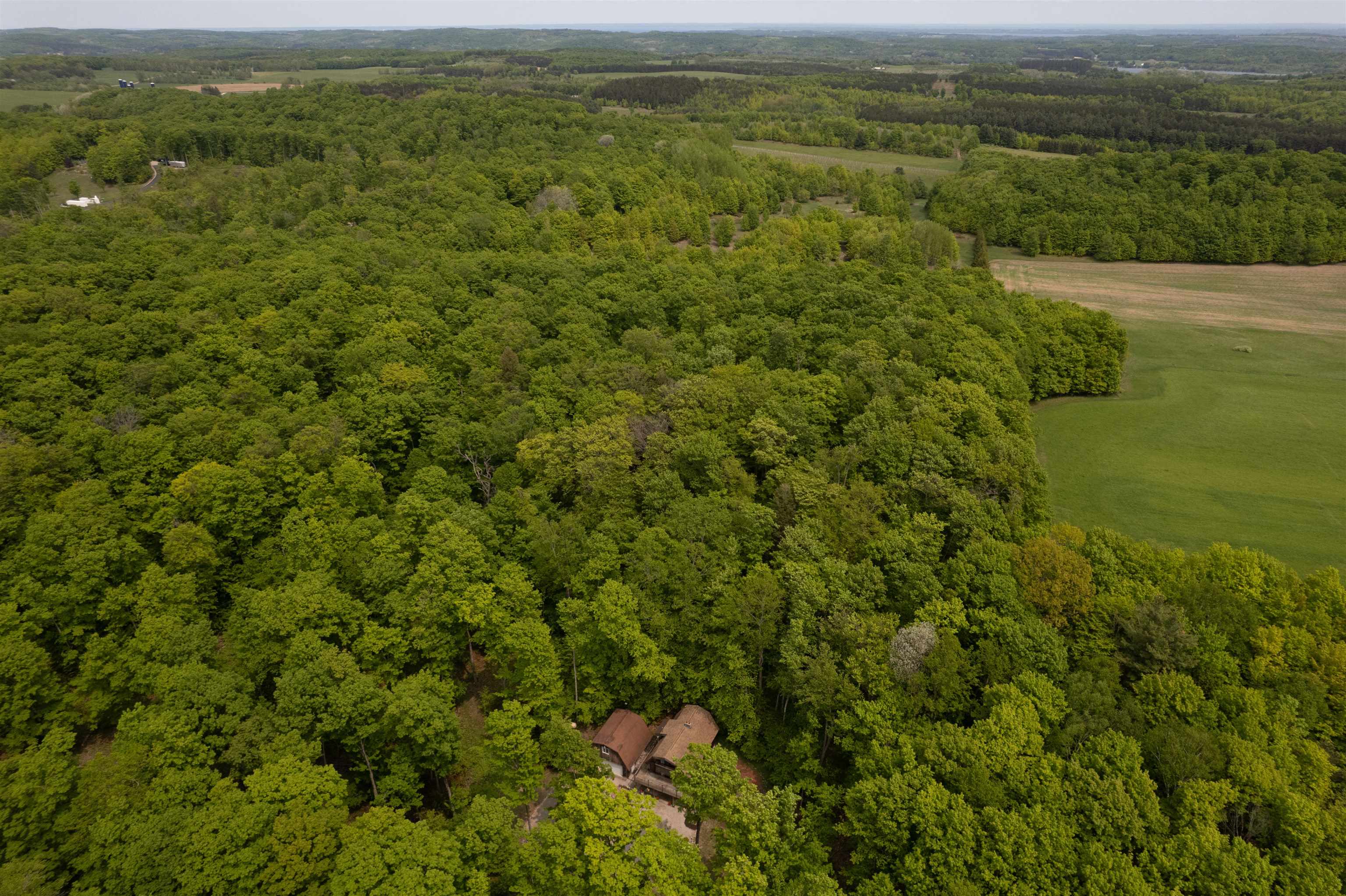 2481 S Schomberg Road Property Photo 47