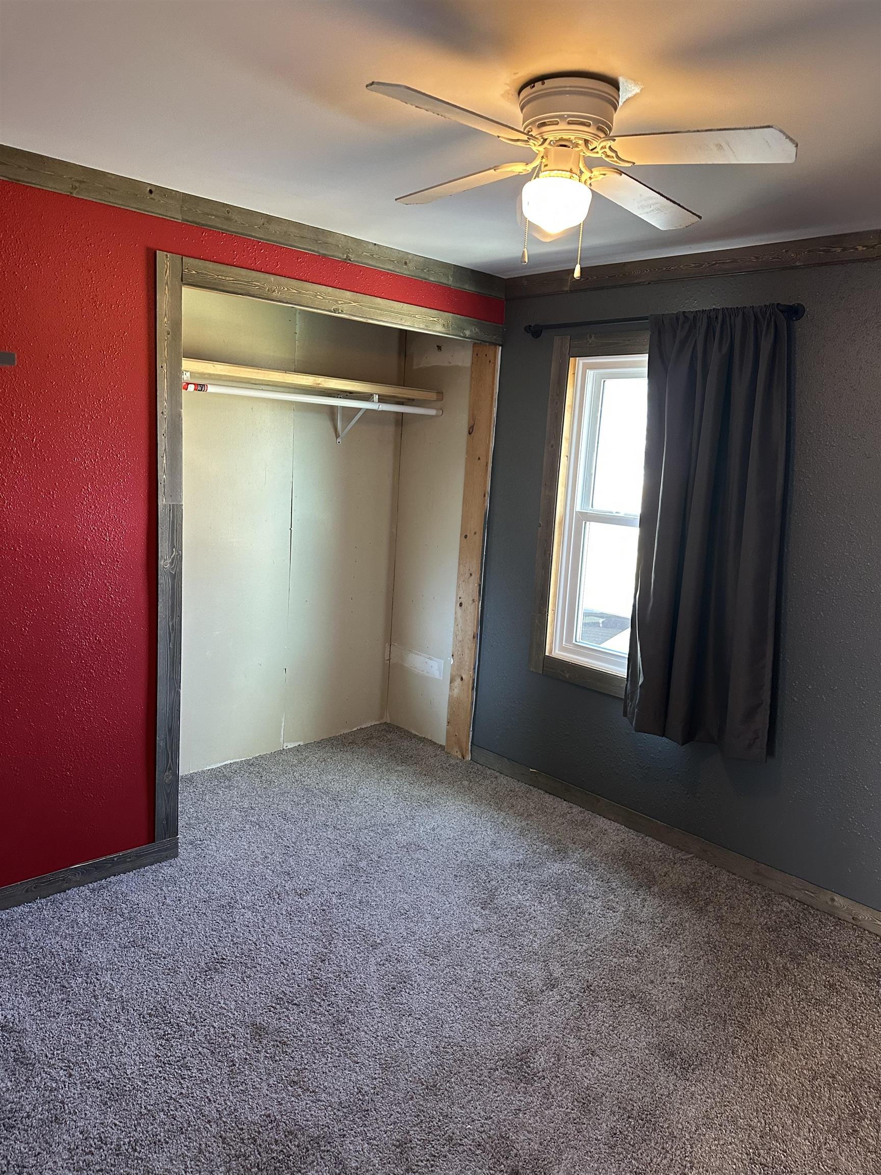 413 W 4th Street Property Photo 9