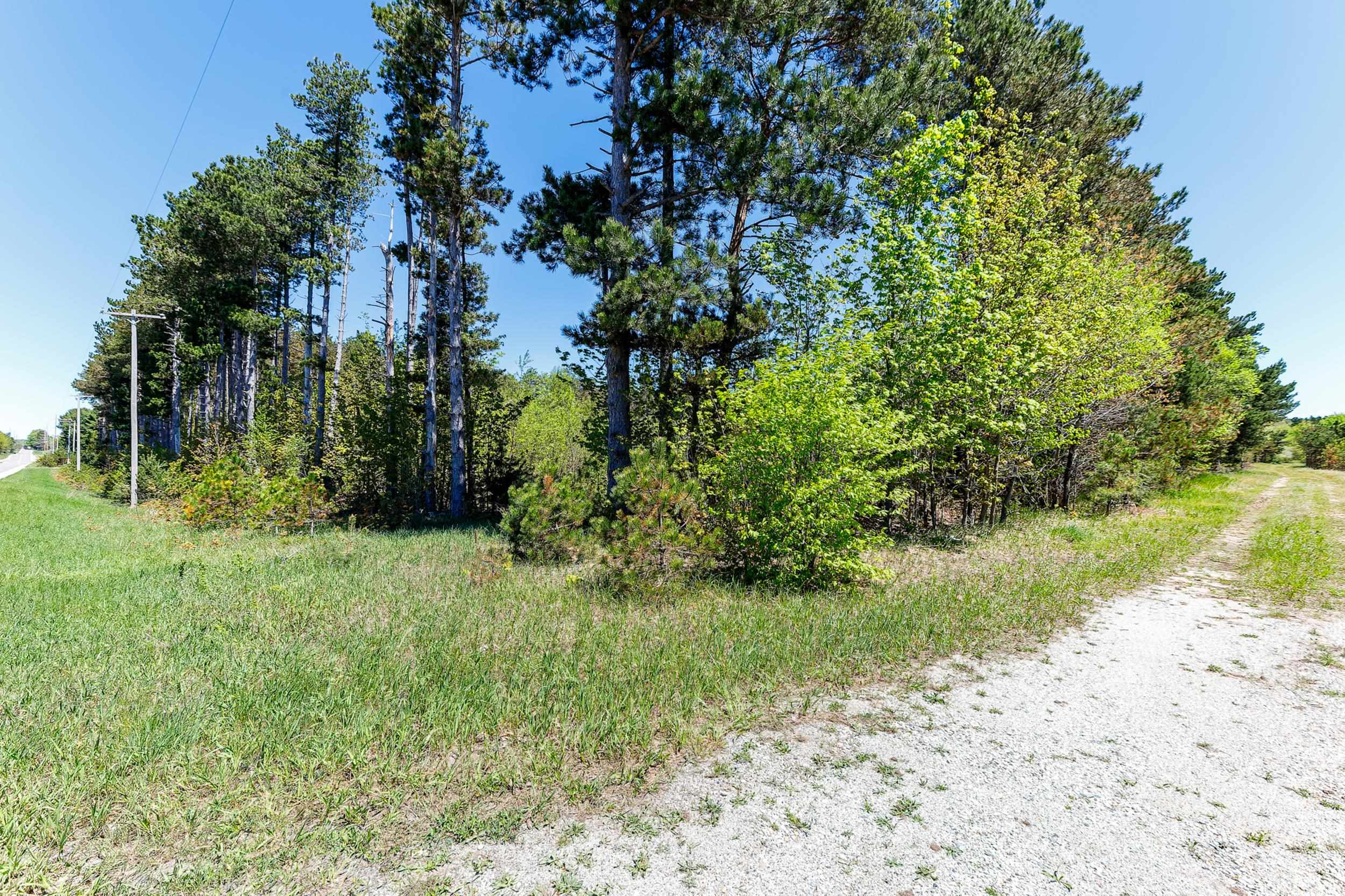3219 Nugent Road Property Photo 5