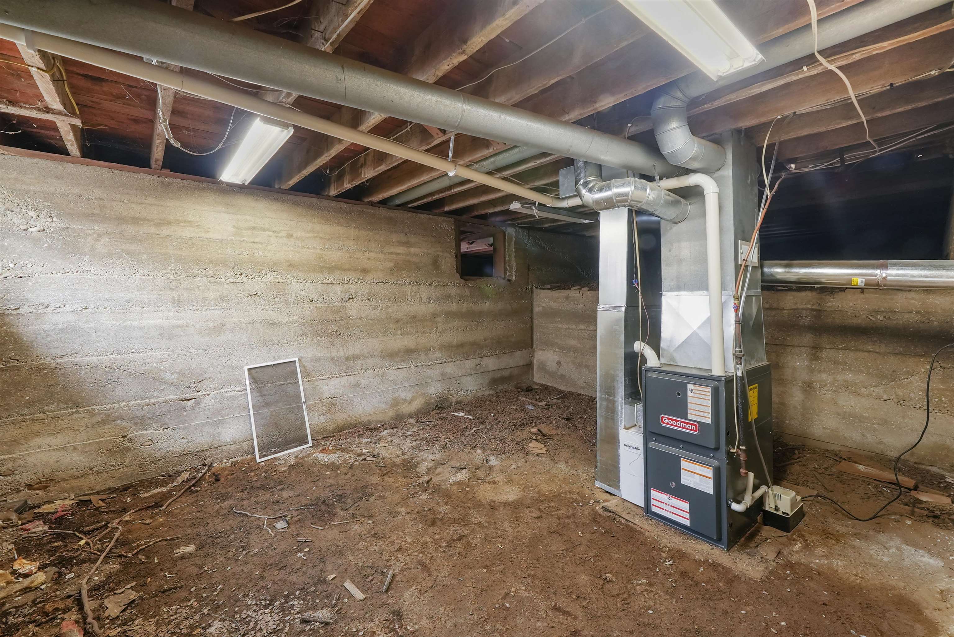 701 W Main Street Property Photo 48
