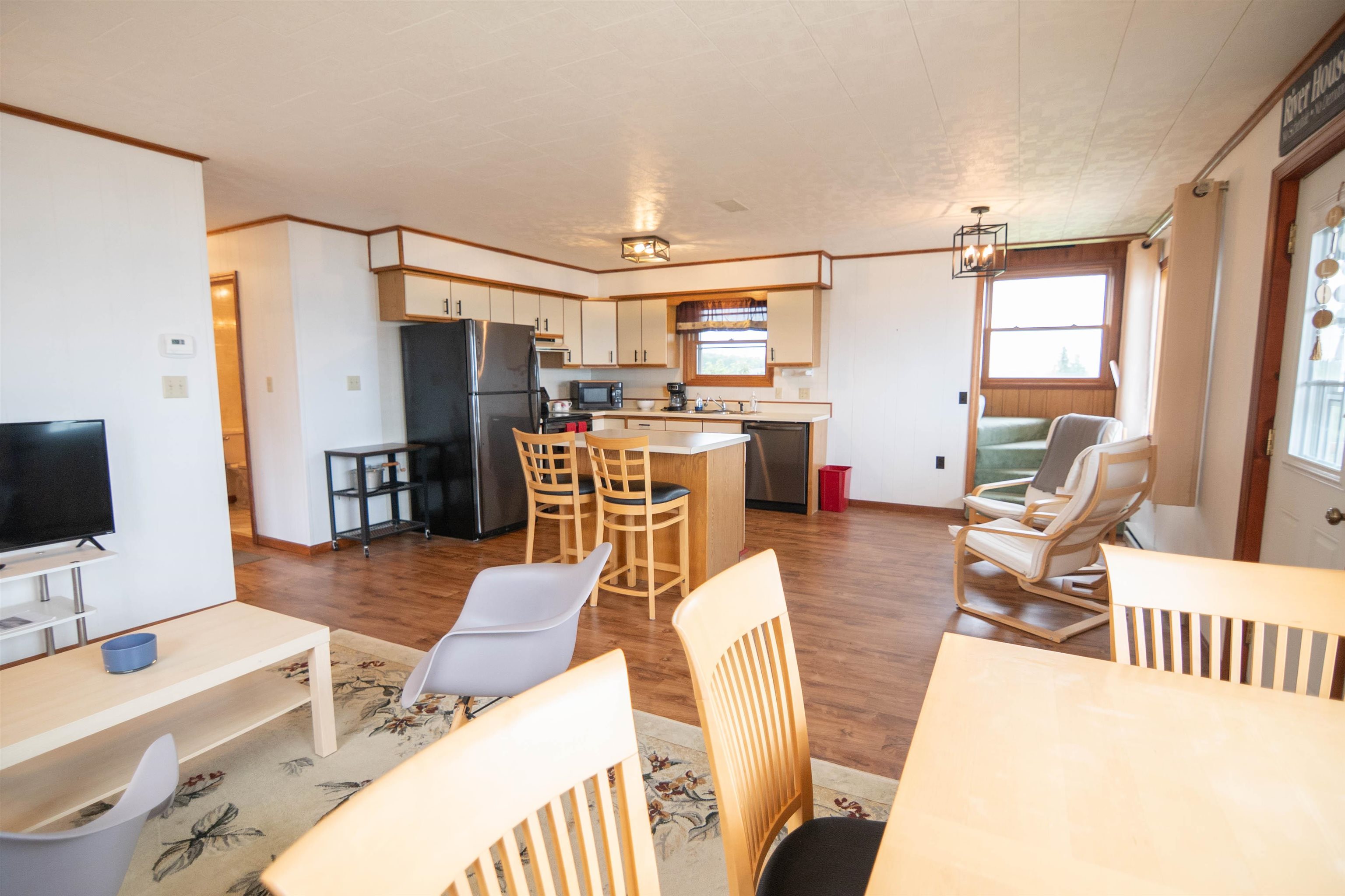 148 N Huron Property Photo 23