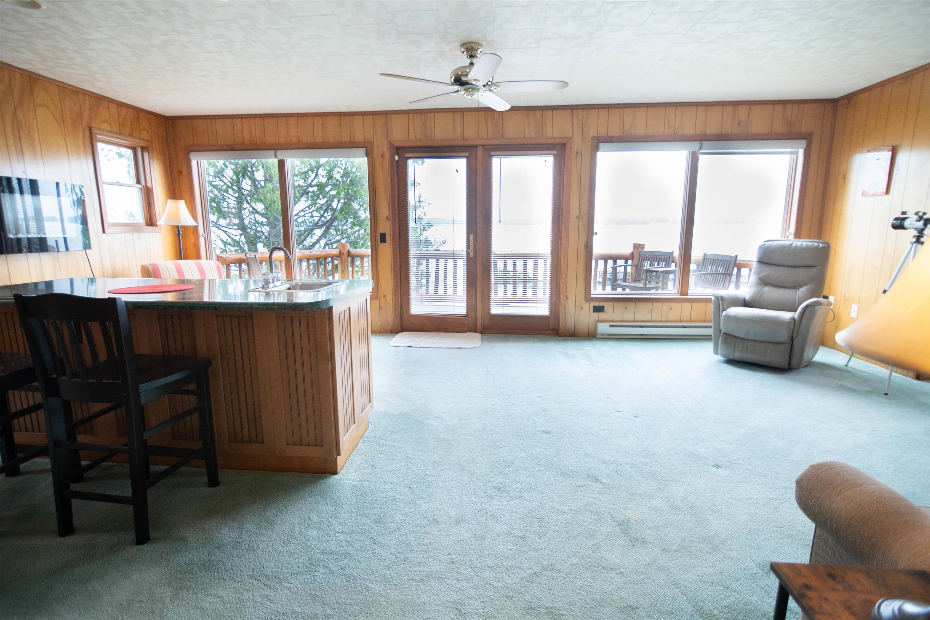 148 N Huron Property Photo 38