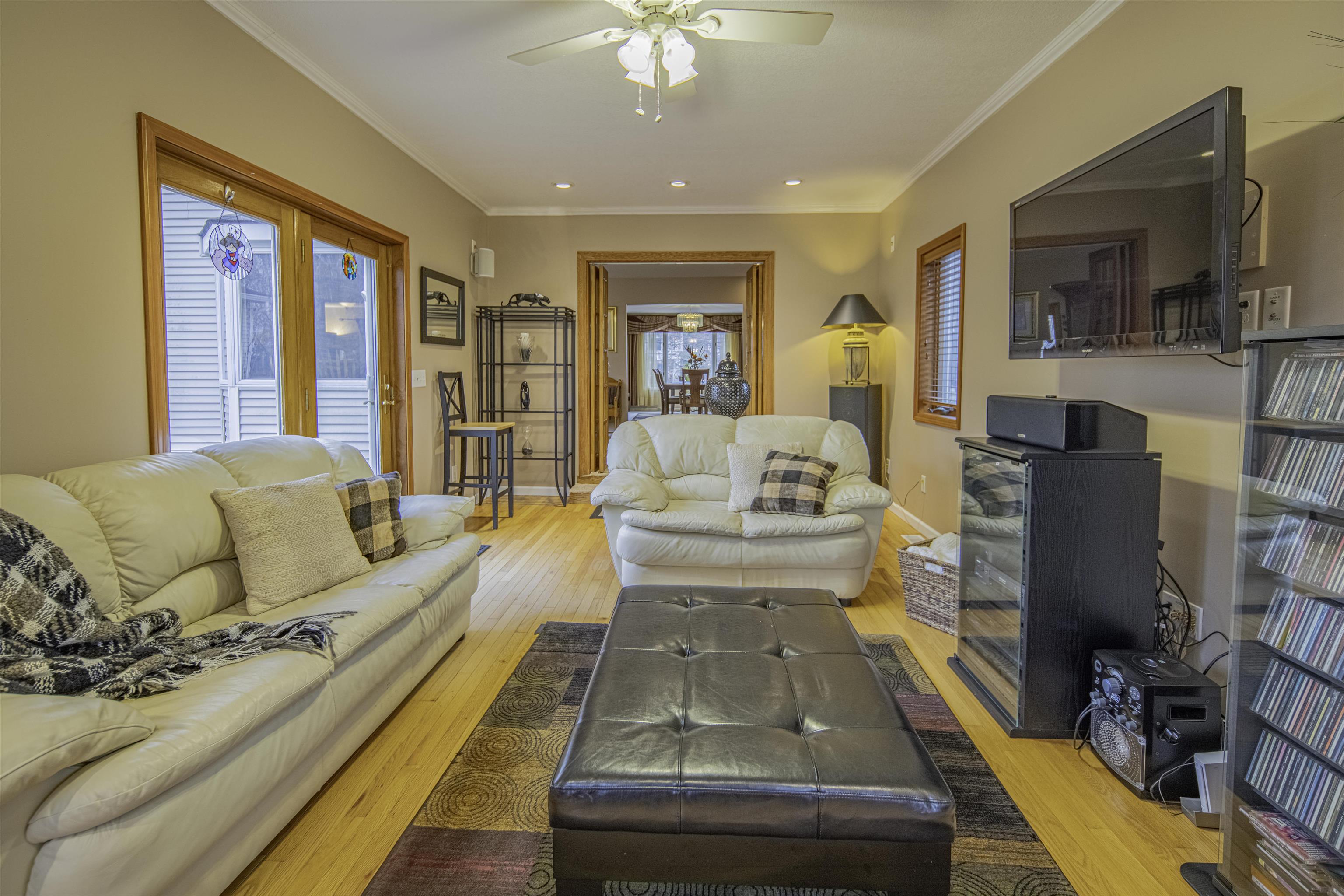1575 Scully Road Property Photo 7