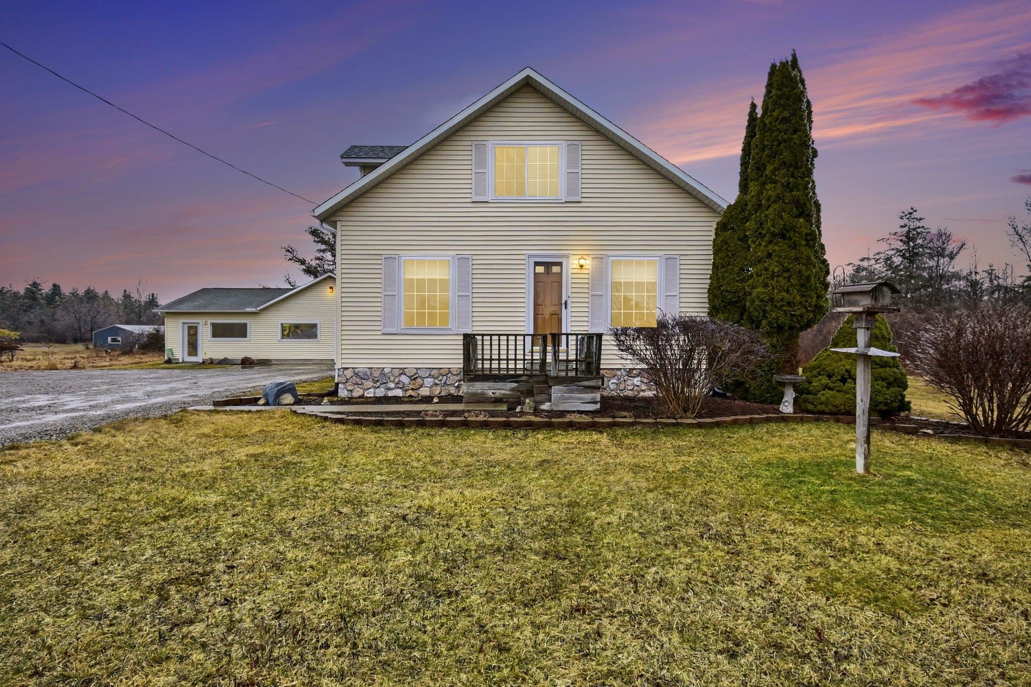 1400 W M-55 Property Photo 1