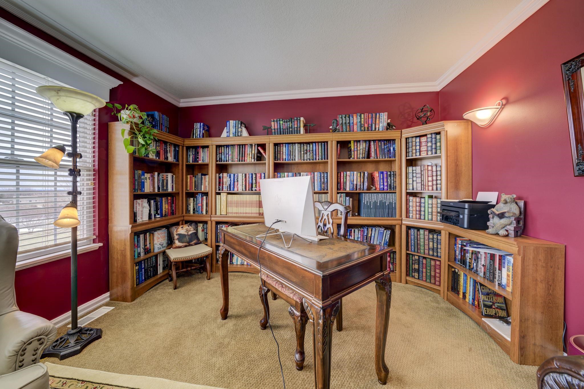 2567 N Evergreen Valley Drive Property Photo 15