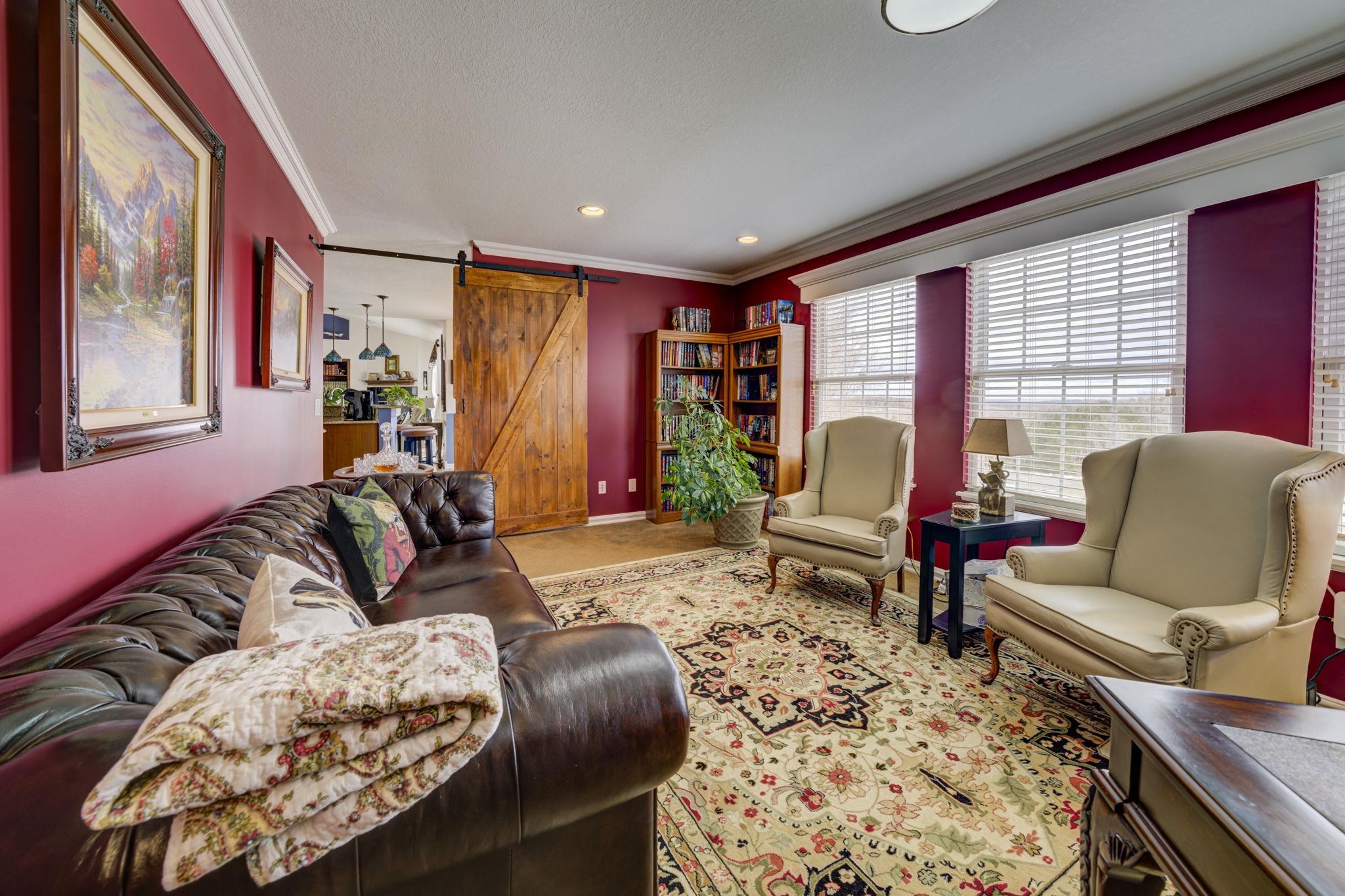 2567 N Evergreen Valley Drive Property Photo 16