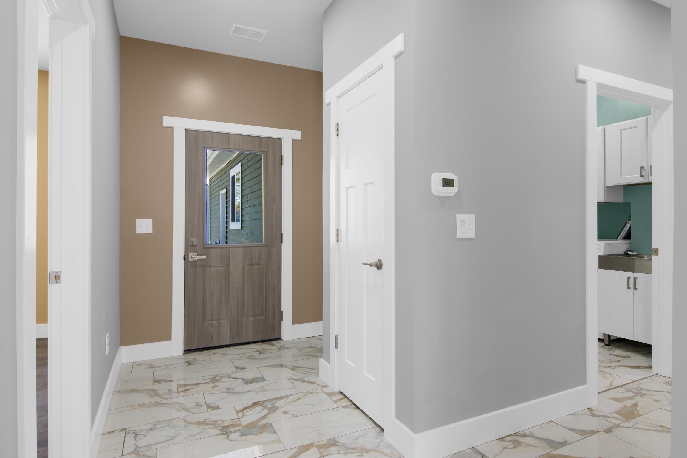 6533 Jeffrey Place Property Photo 7