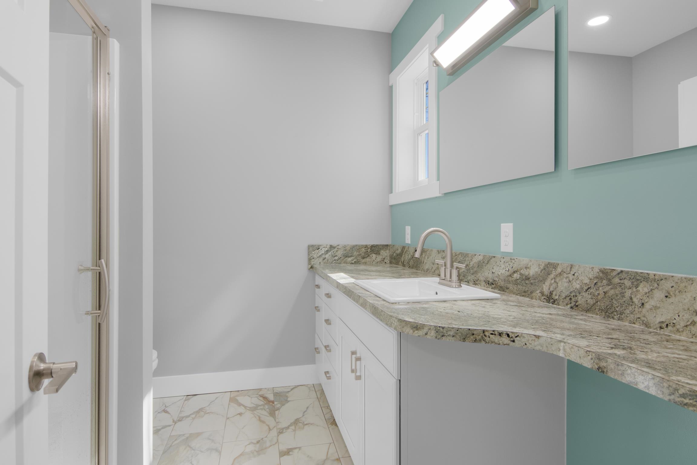 6533 Jeffrey Place Property Photo 12