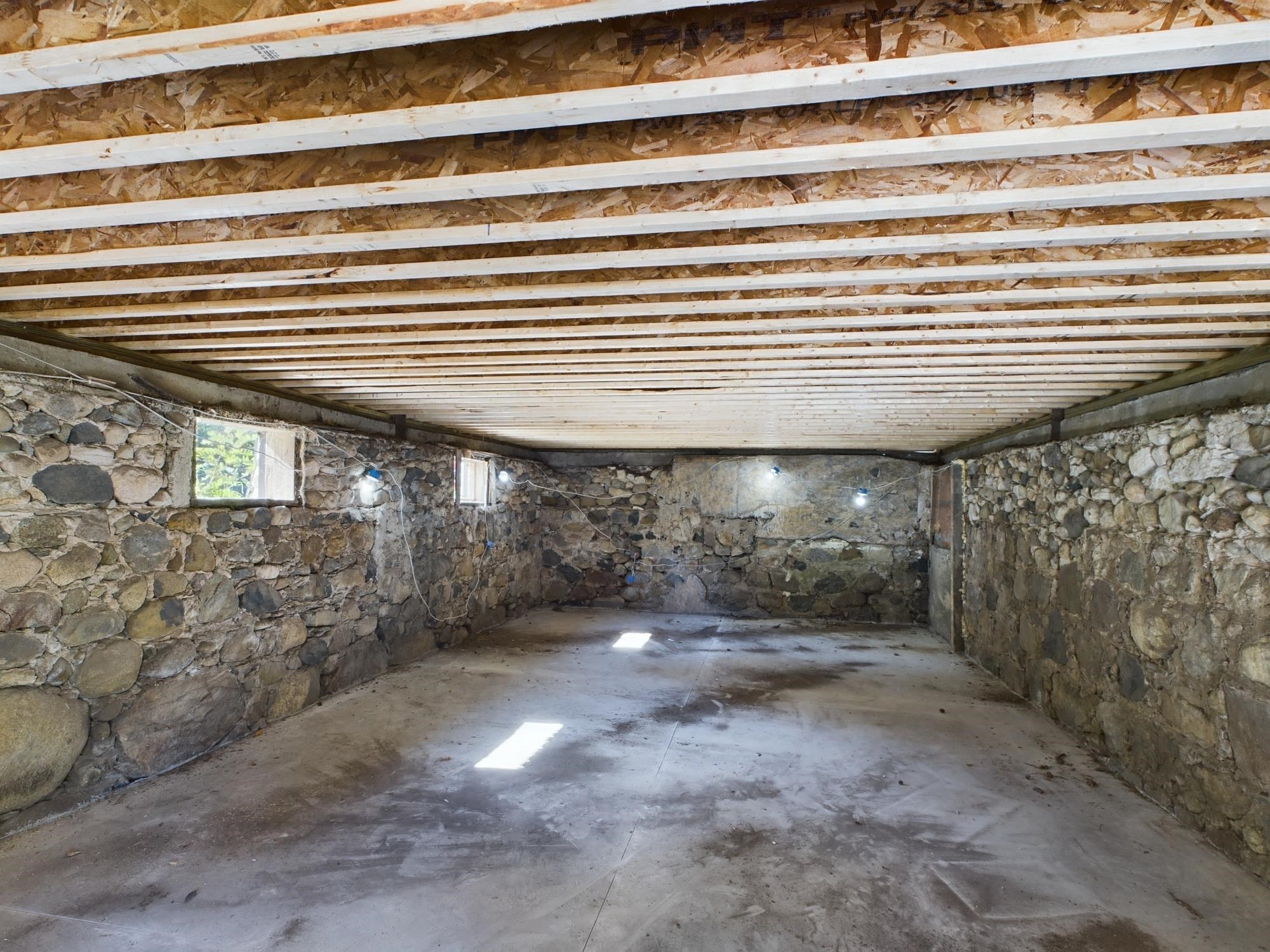 7699 Benzie Highway Property Photo 26