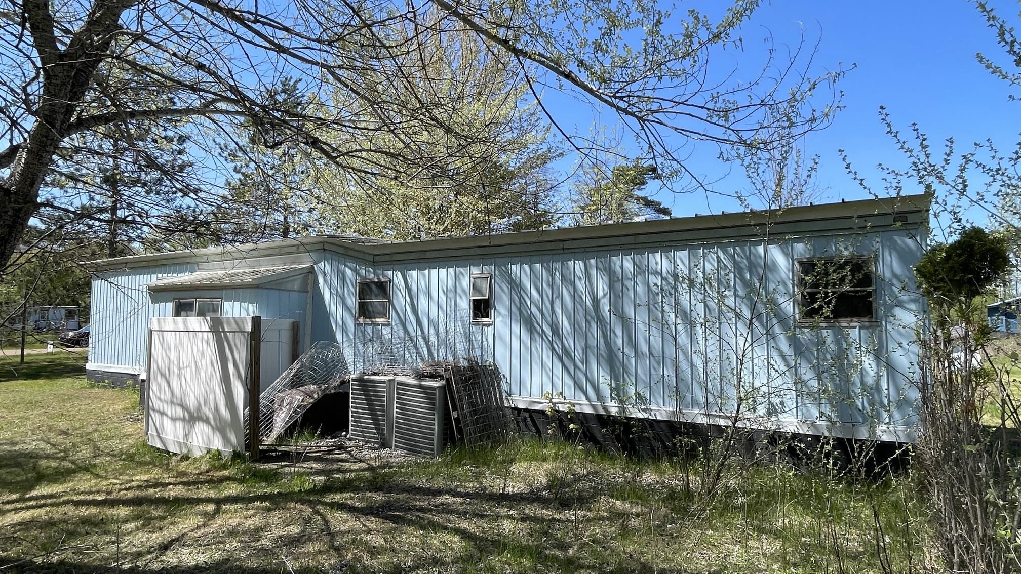 5985 Roehrs Road Property Photo 5
