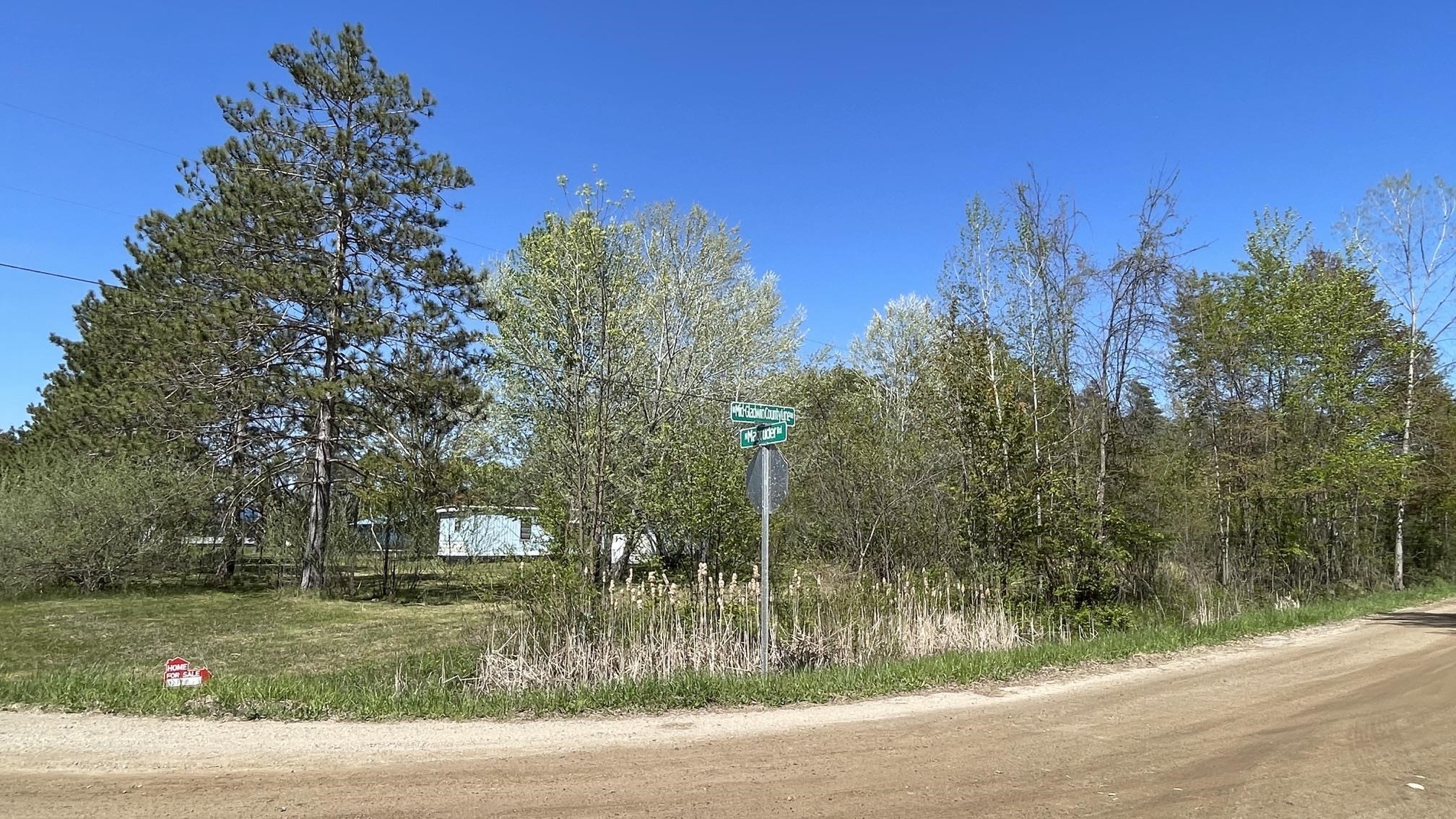 5985 Roehrs Road Property Photo 24