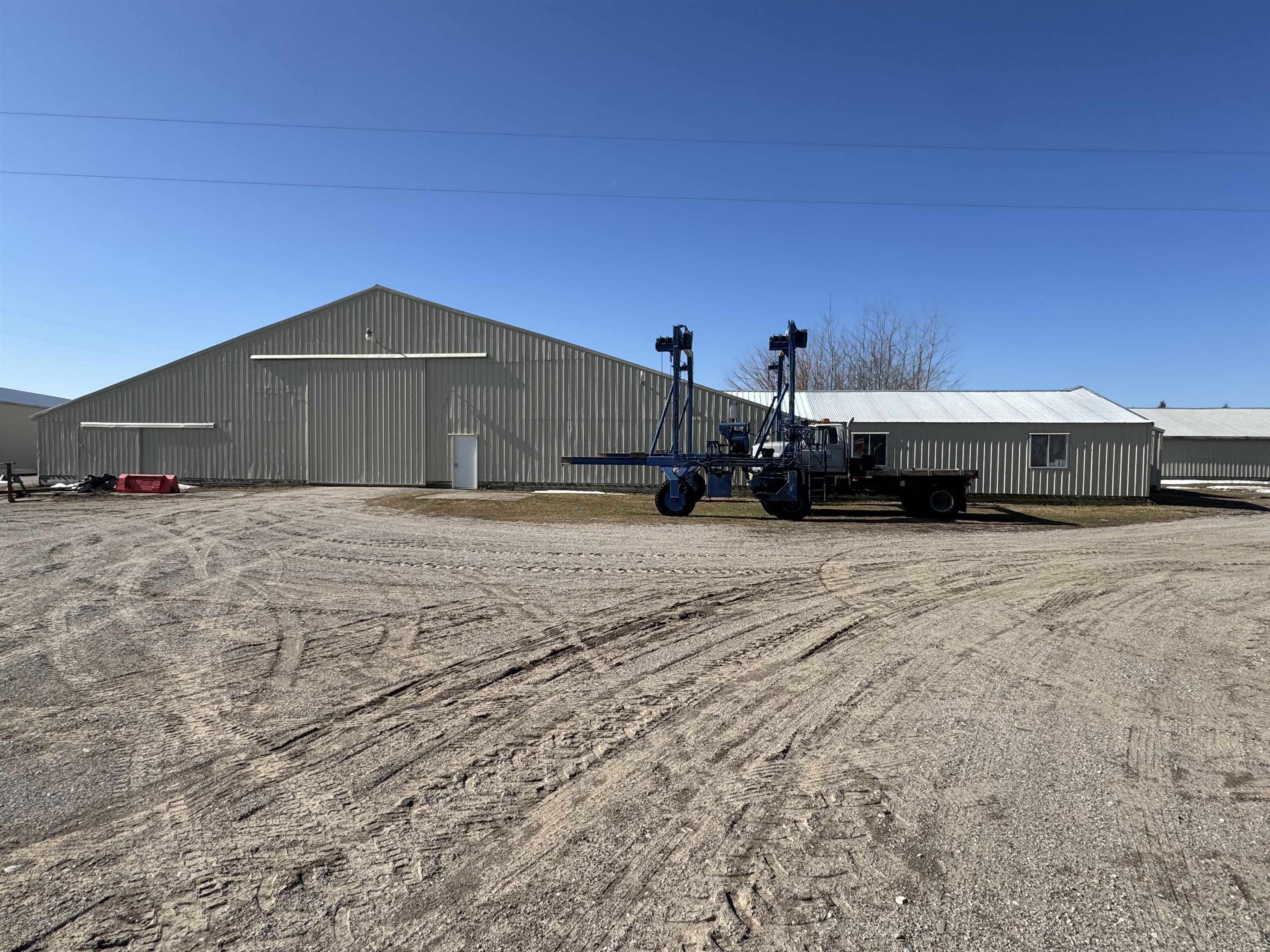 13703 Campbell Road Property Photo 1