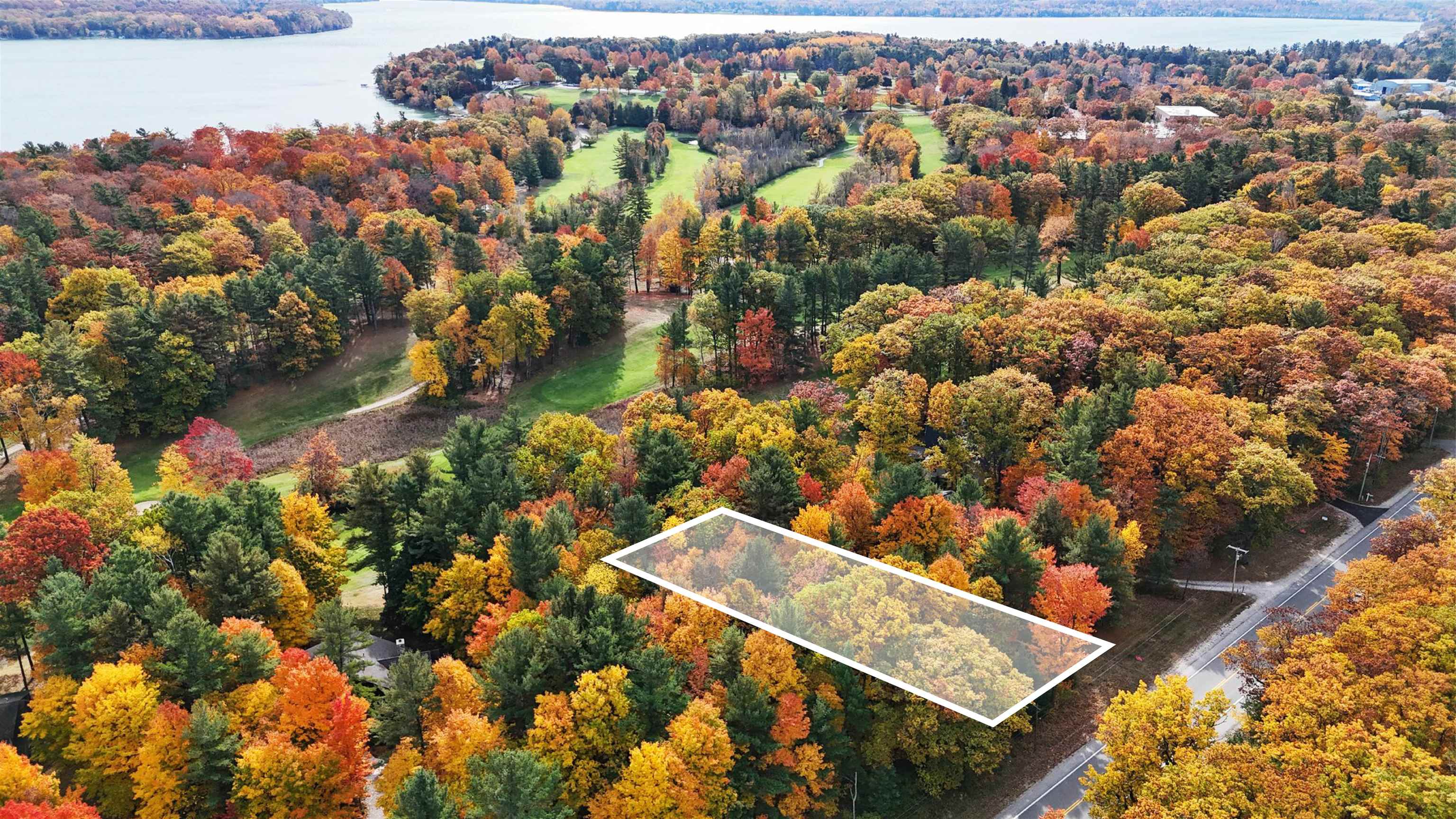 Lot 11 N Country Club Commons Property Photo 13