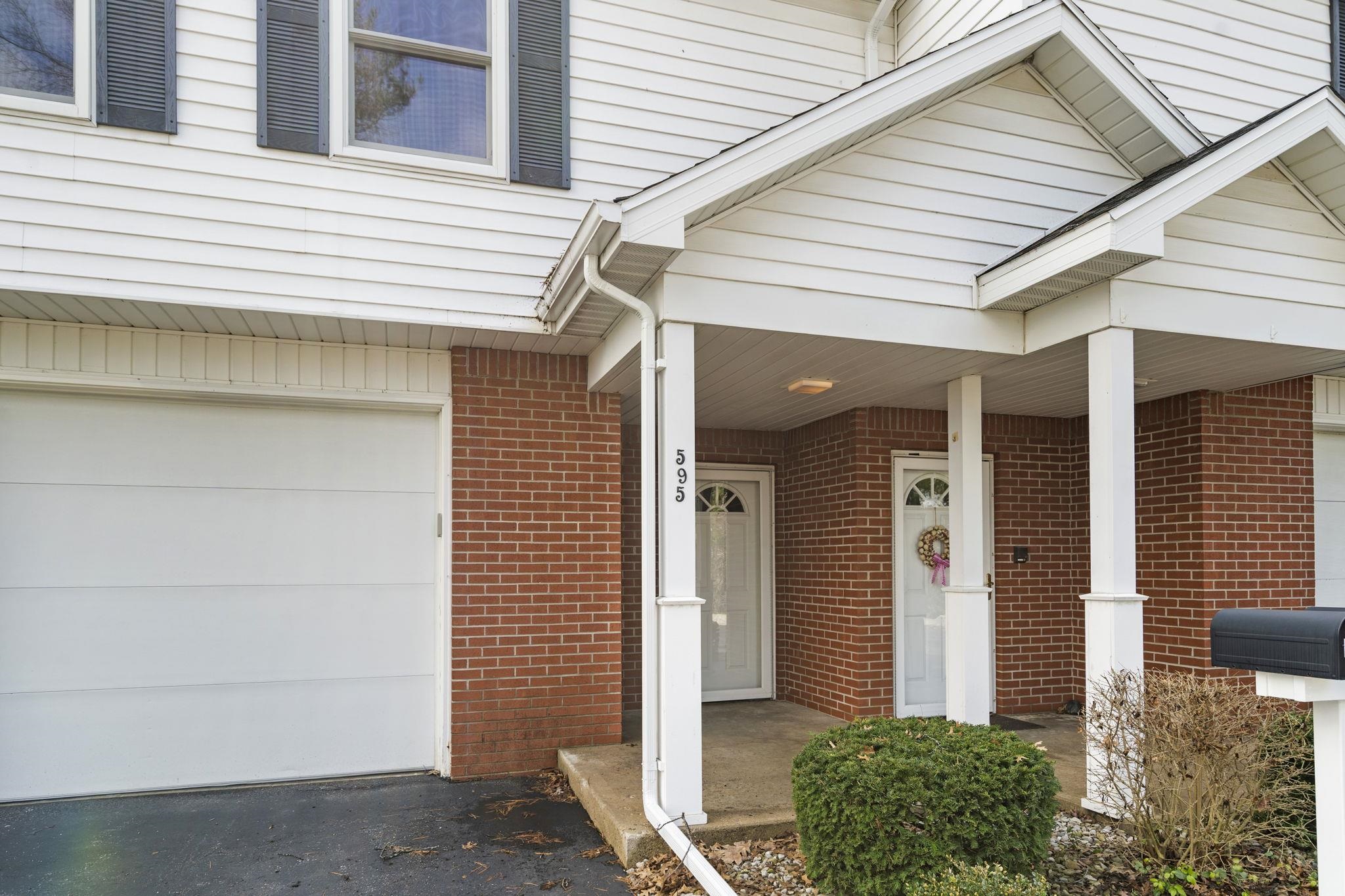 595 Georgetown Place