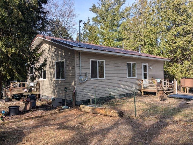 3698 Chippewa Drive Property Photo 1