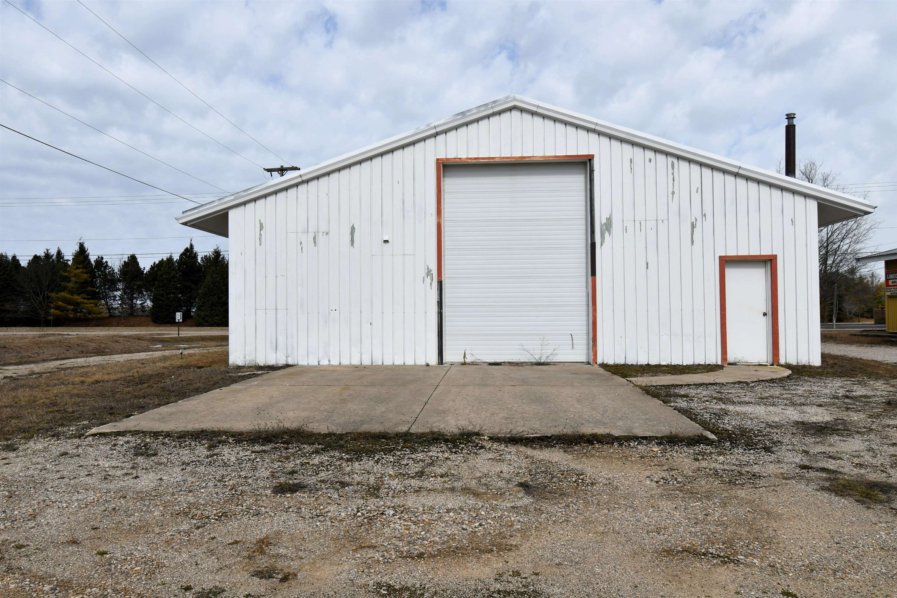14280 Stover Road Property Photo 2
