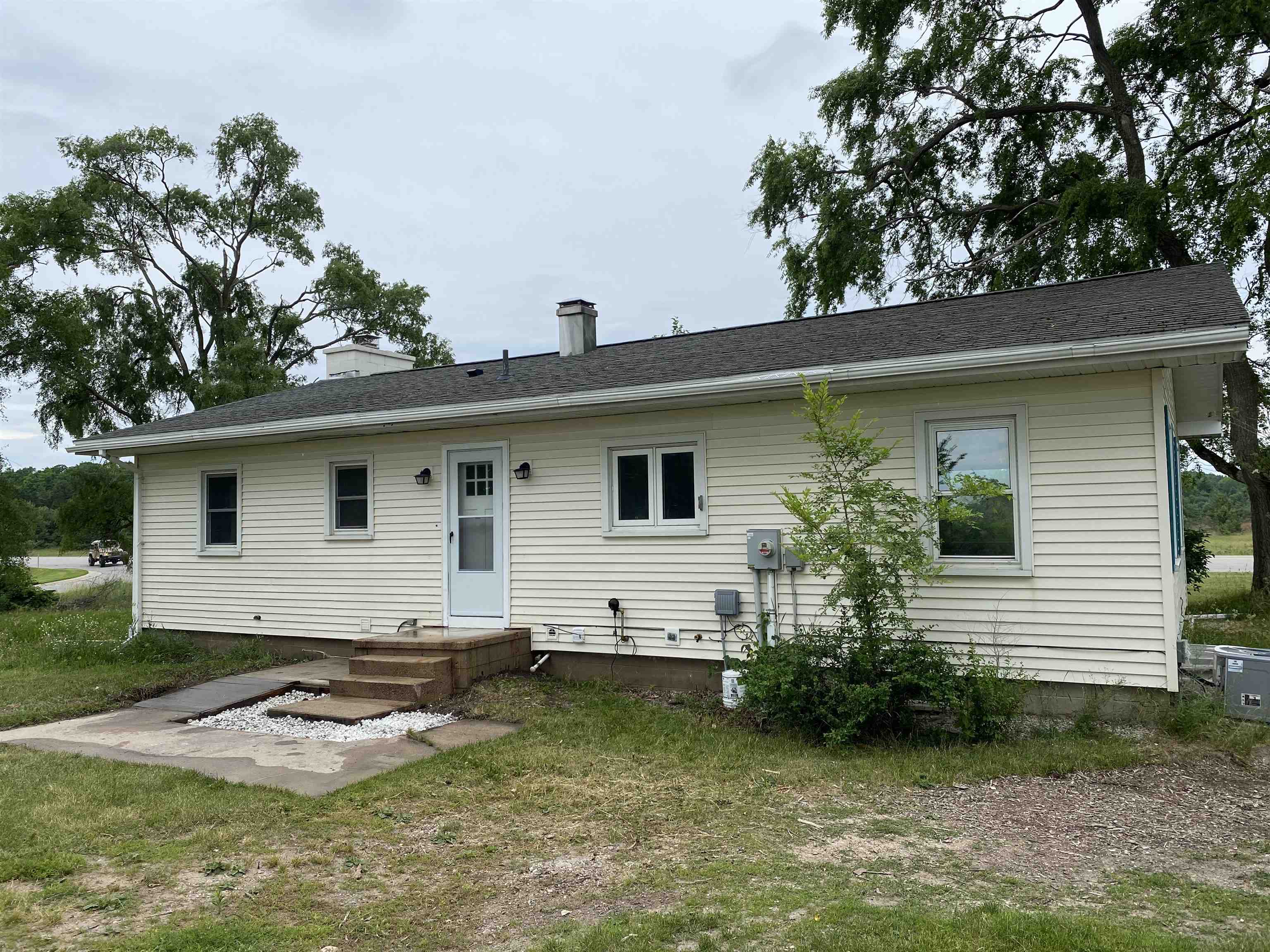 7075 E M 72 Property Photo 1