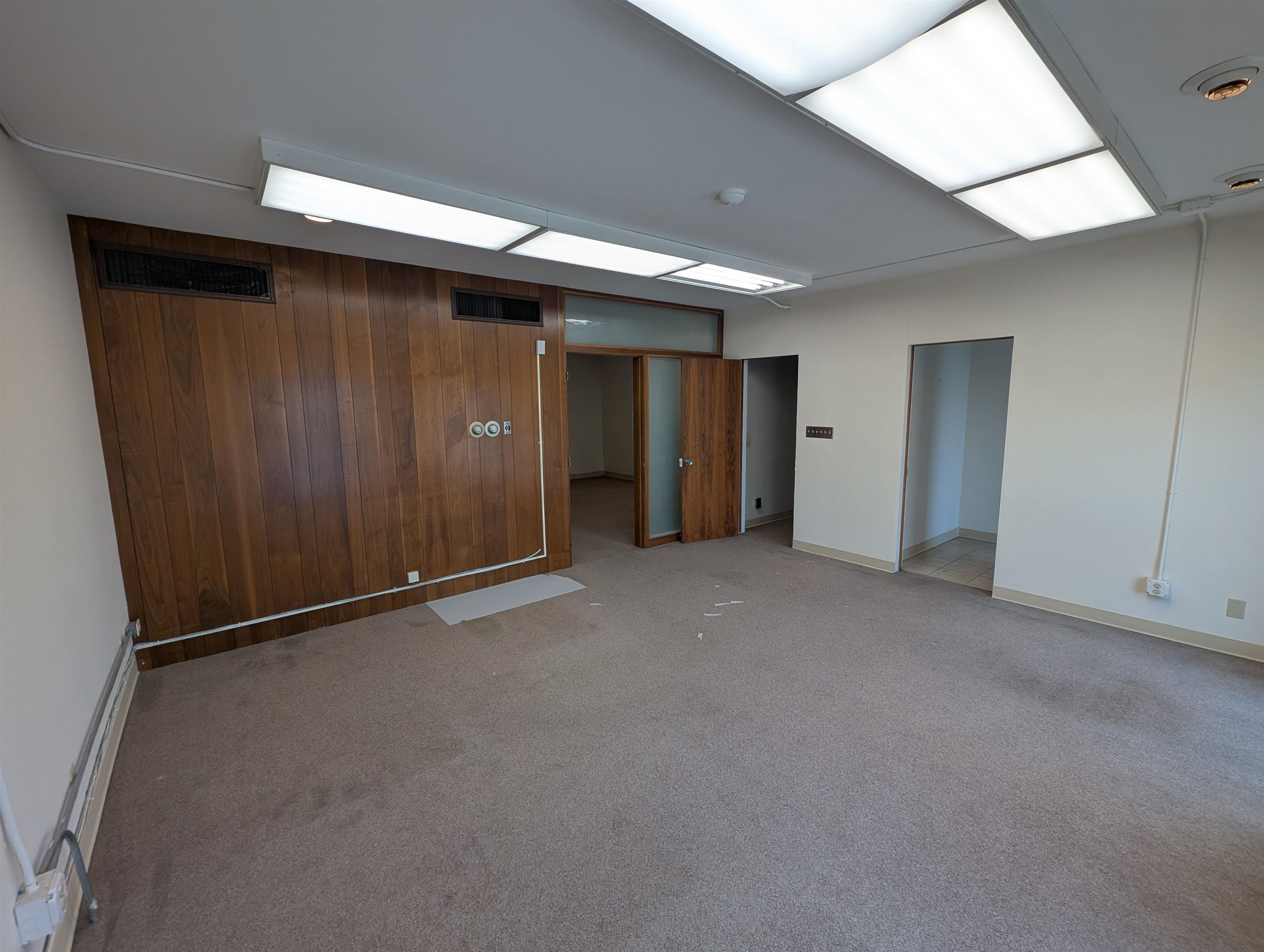 214 E Front Street Property Photo 4