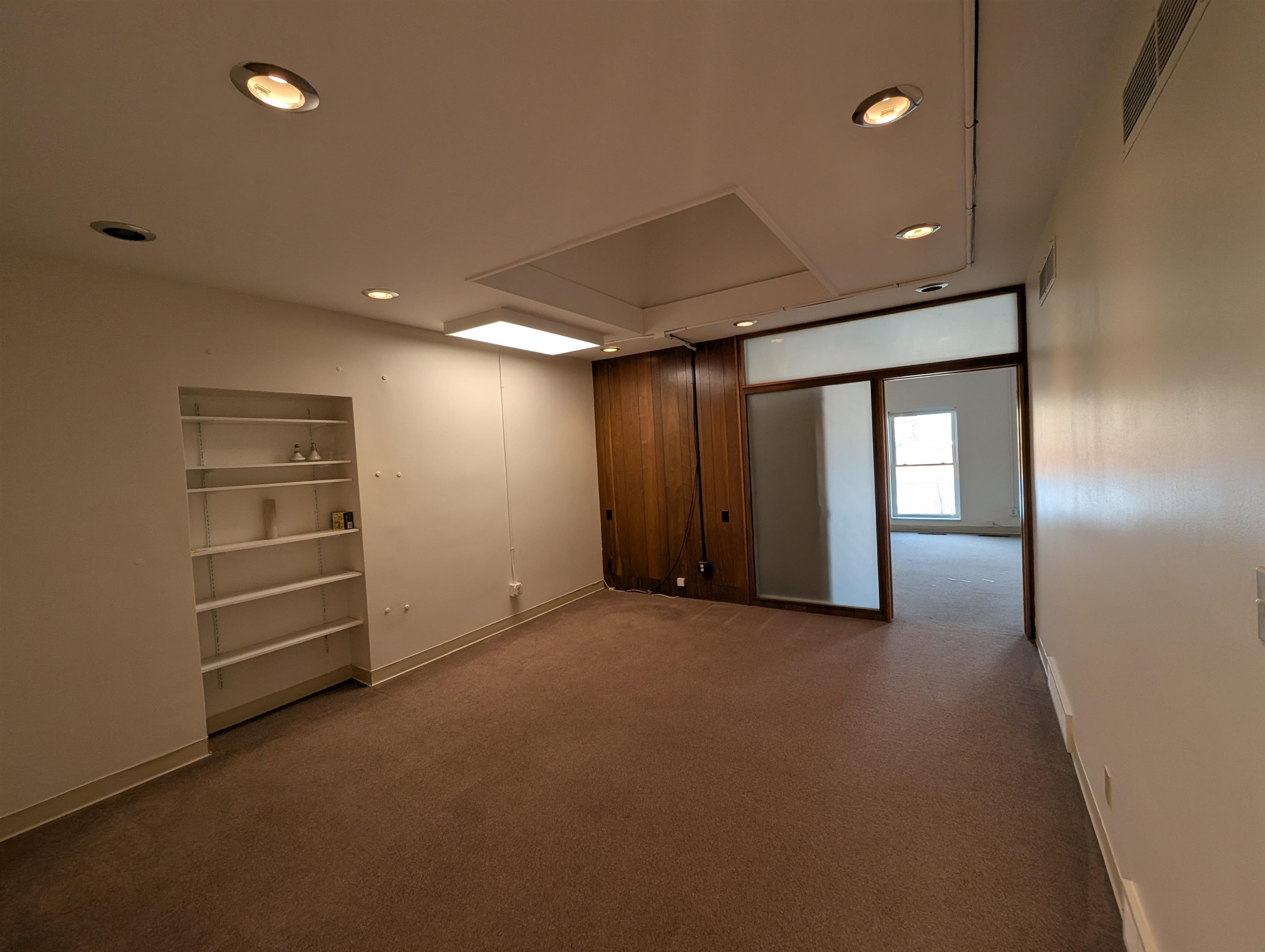 214 E Front Street Property Photo 8