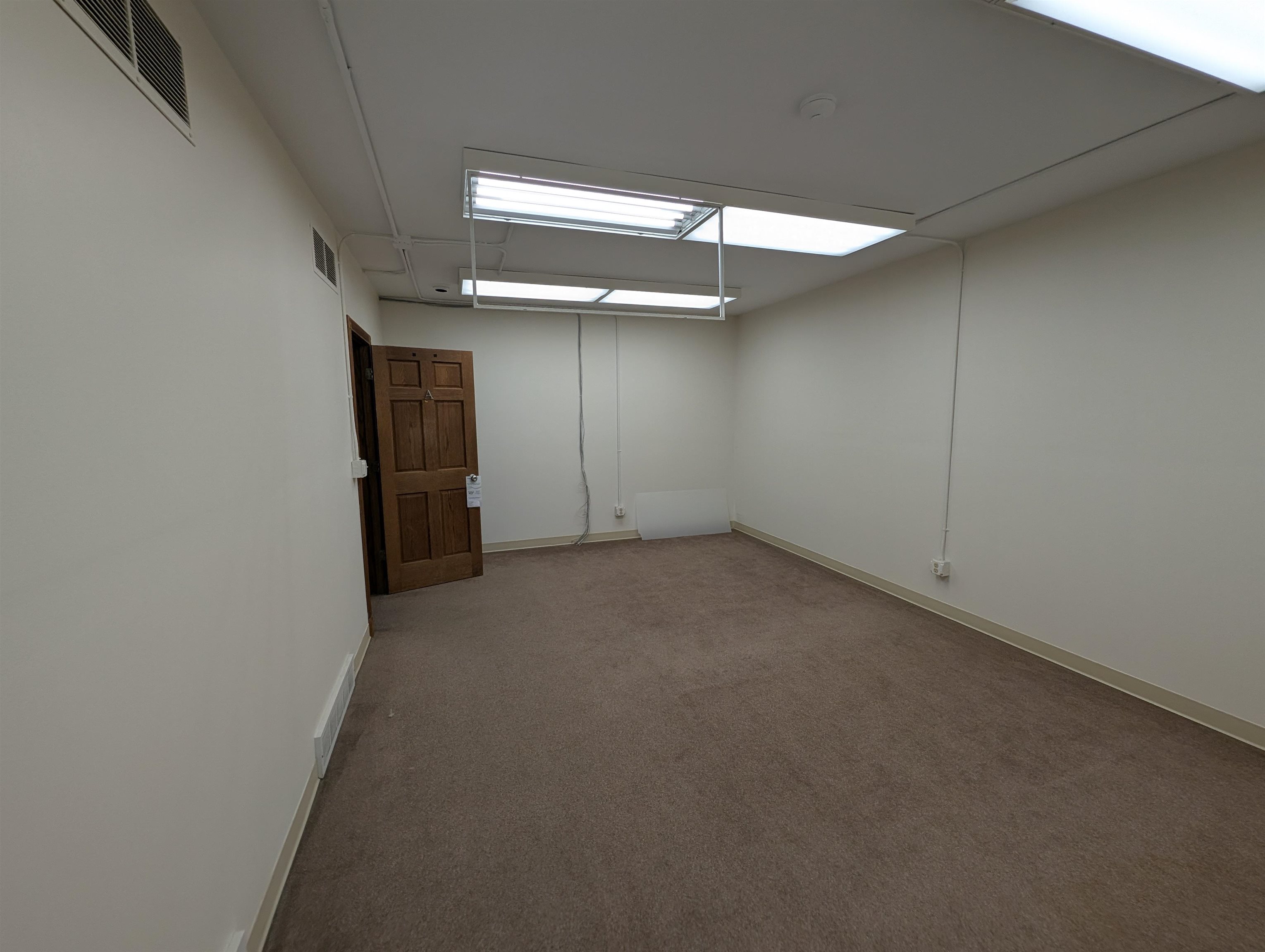 214 E Front Street Property Photo 12
