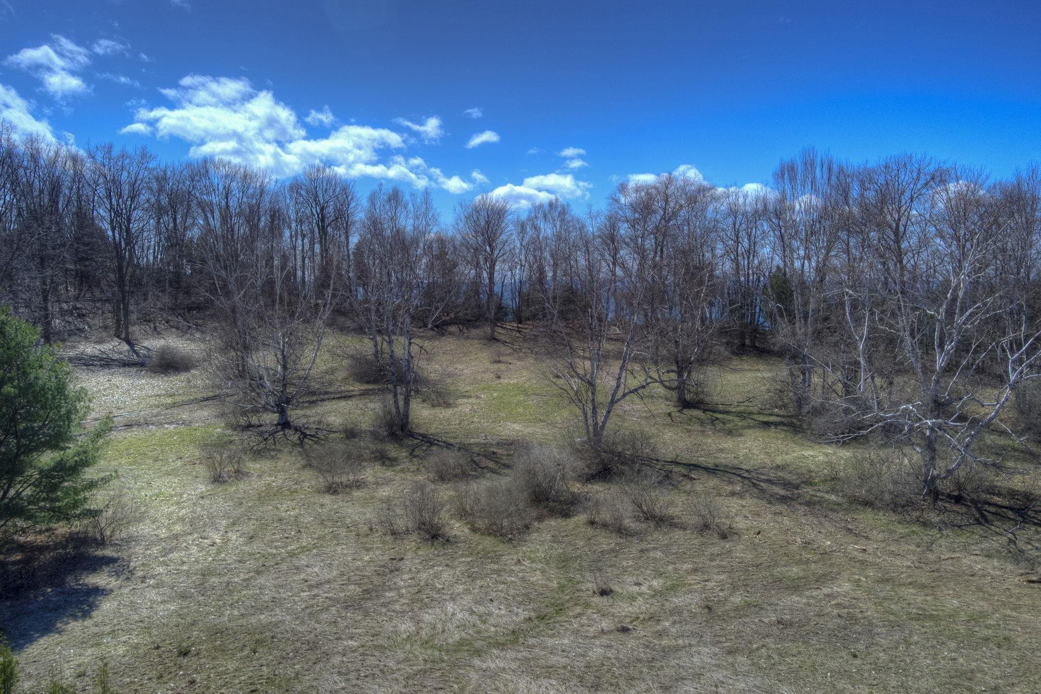 N Manitou Trail Property Photo 11