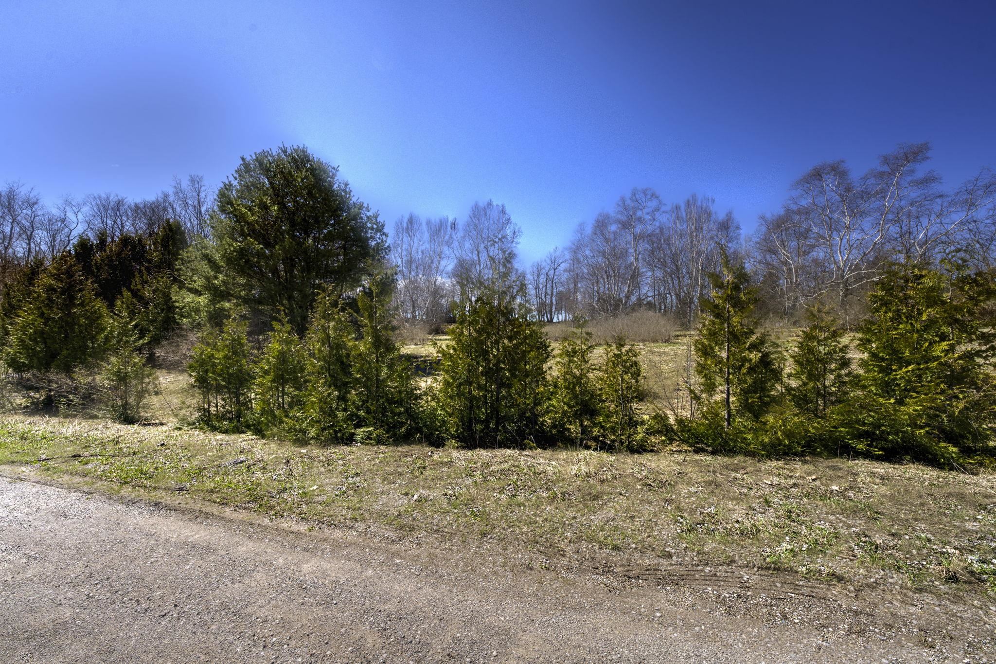 N Manitou Trail Property Photo 34