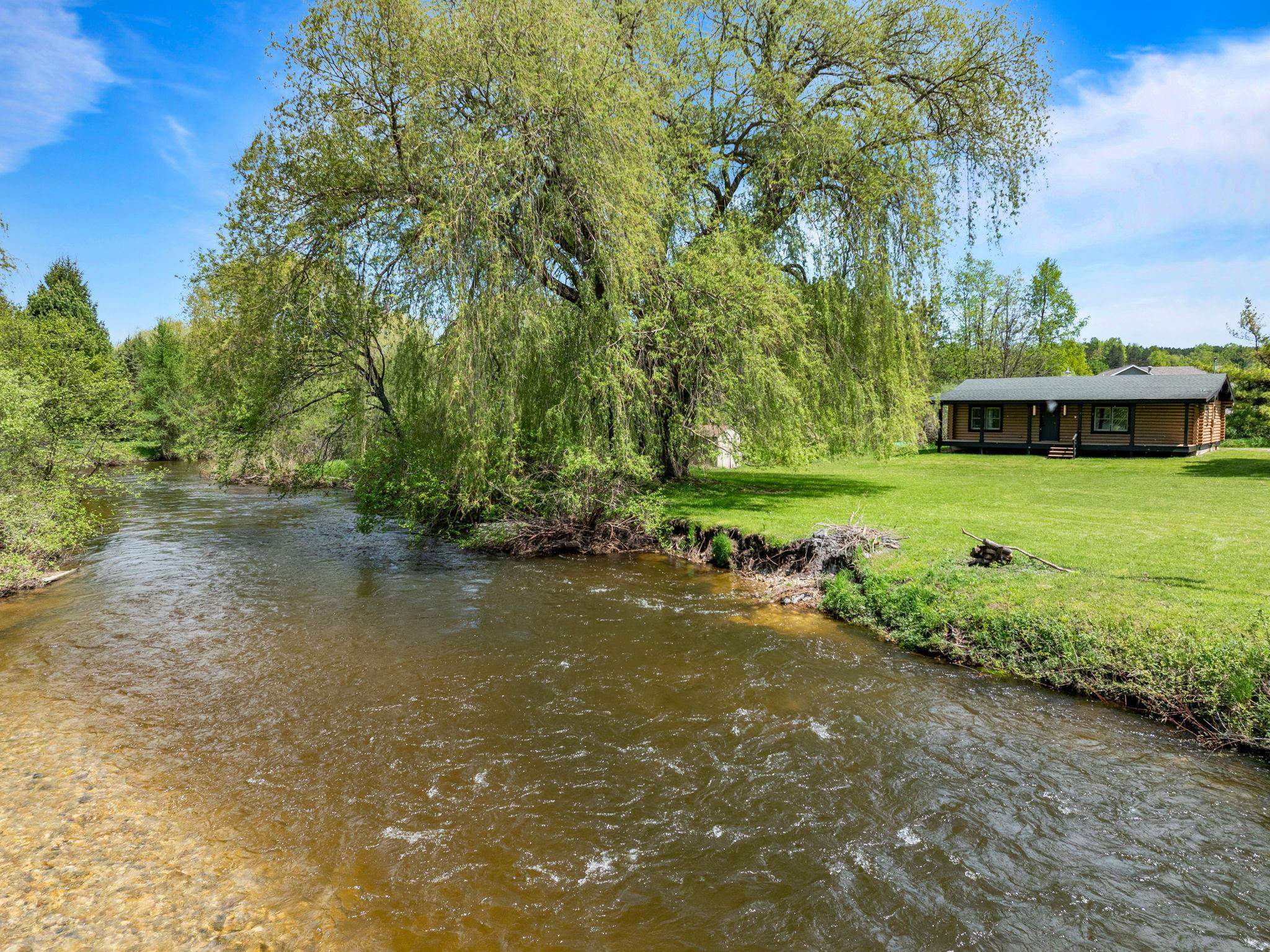 2028 Boardman Plains Road Property Photo 1