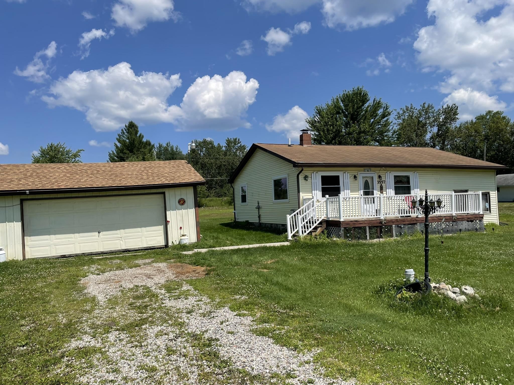 3557 Coveview Drive Property Photo 1