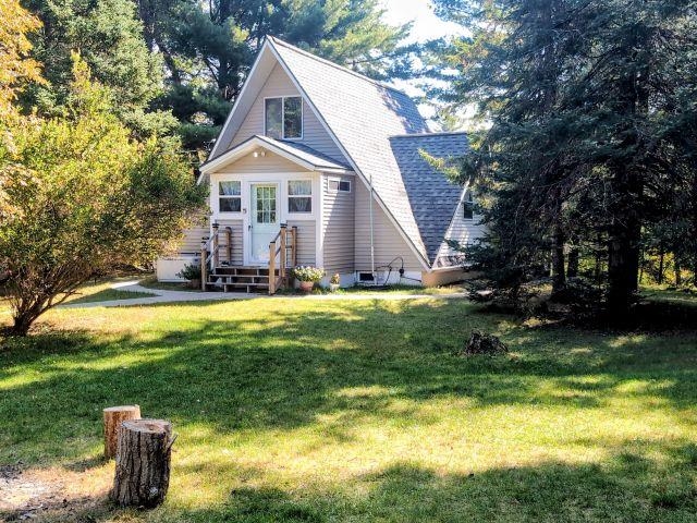 724 Lynn Drive Property Photo 2