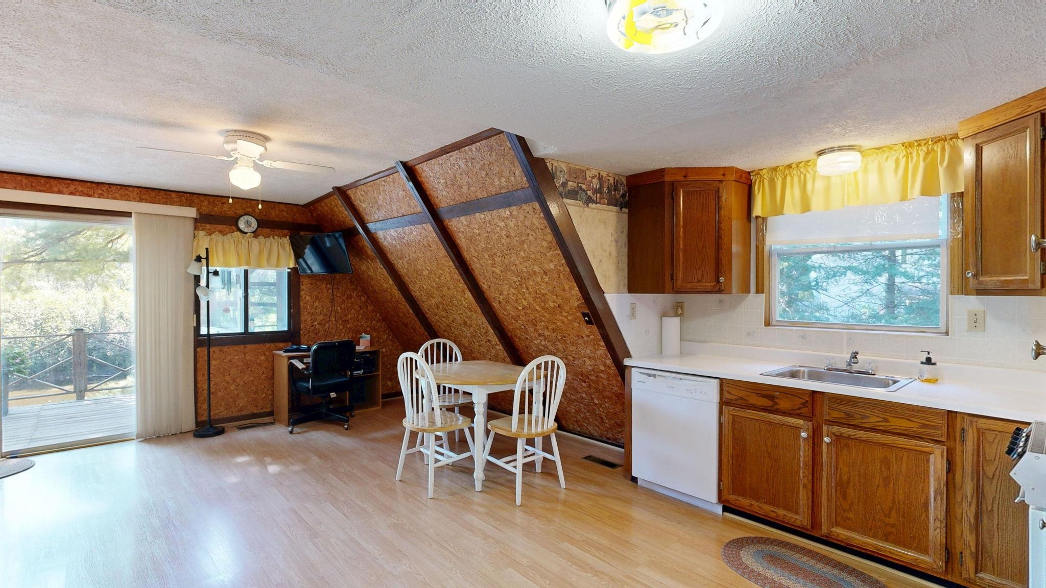 724 Lynn Drive Property Photo 22