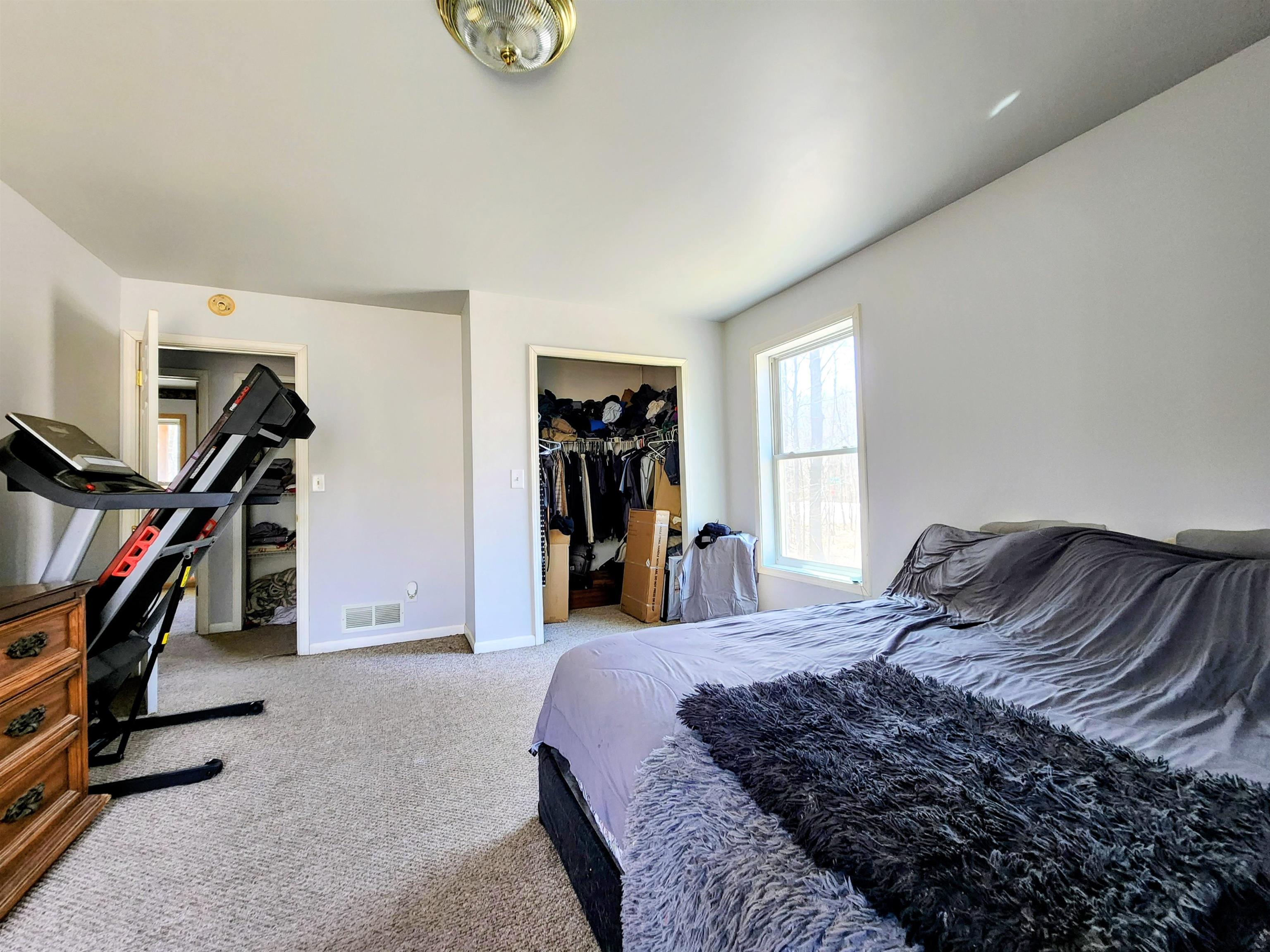 10097 Valley Park Drive Property Photo 10