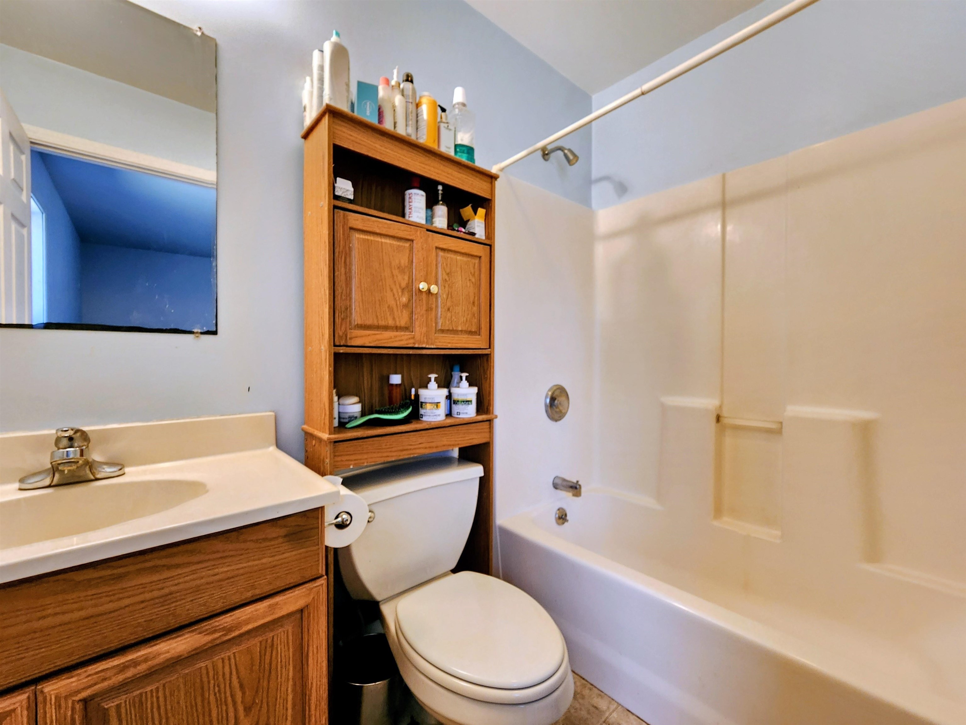 10097 Valley Park Drive Property Photo 12