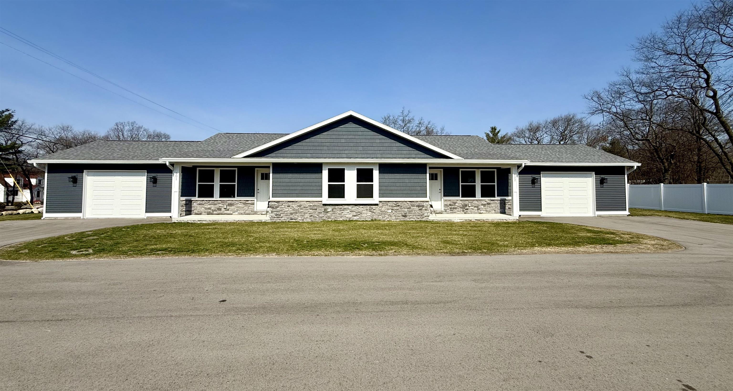 4571 F-41 Property Photo 2