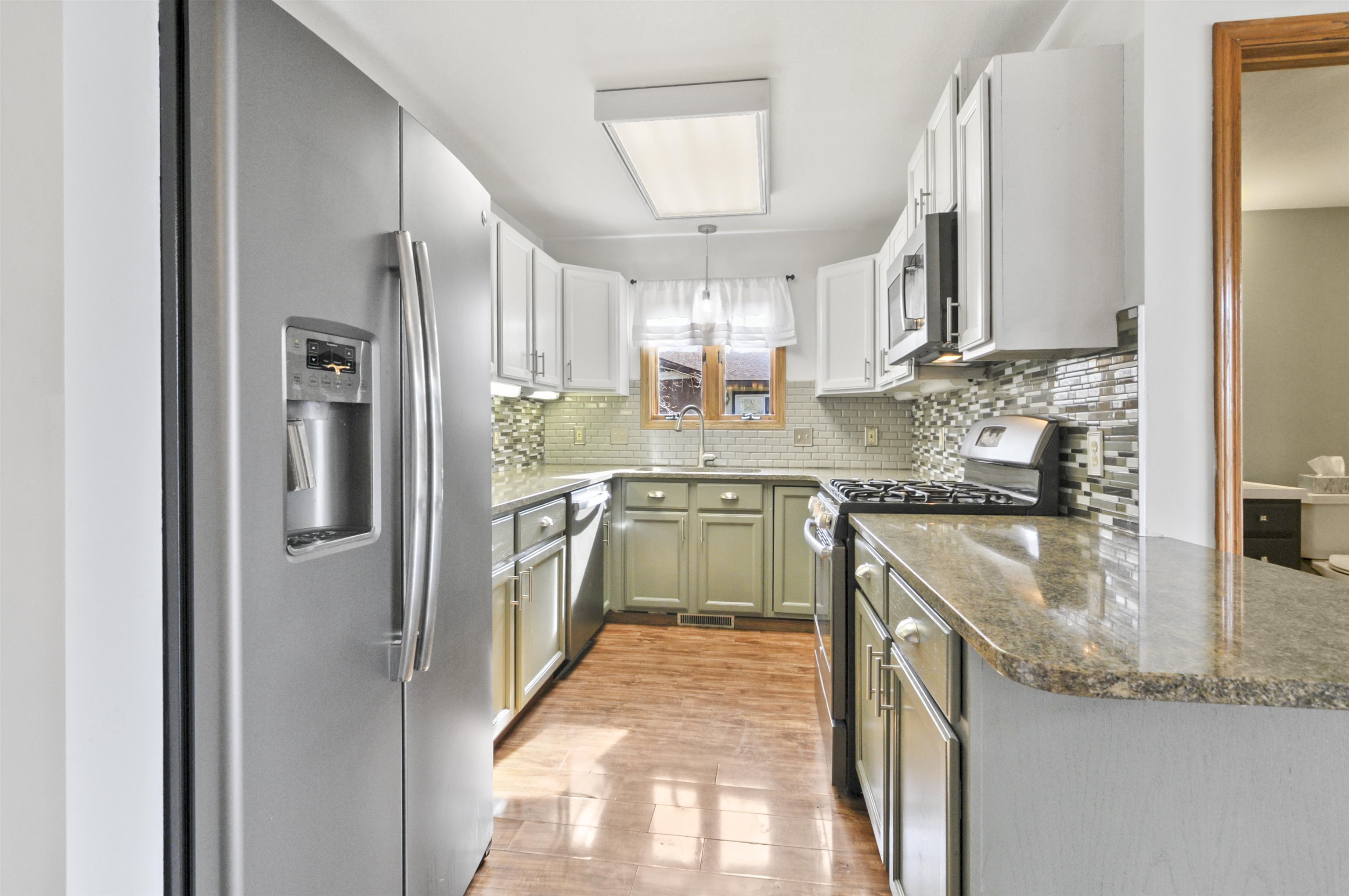 221 Wildwood Drive Property Photo 3