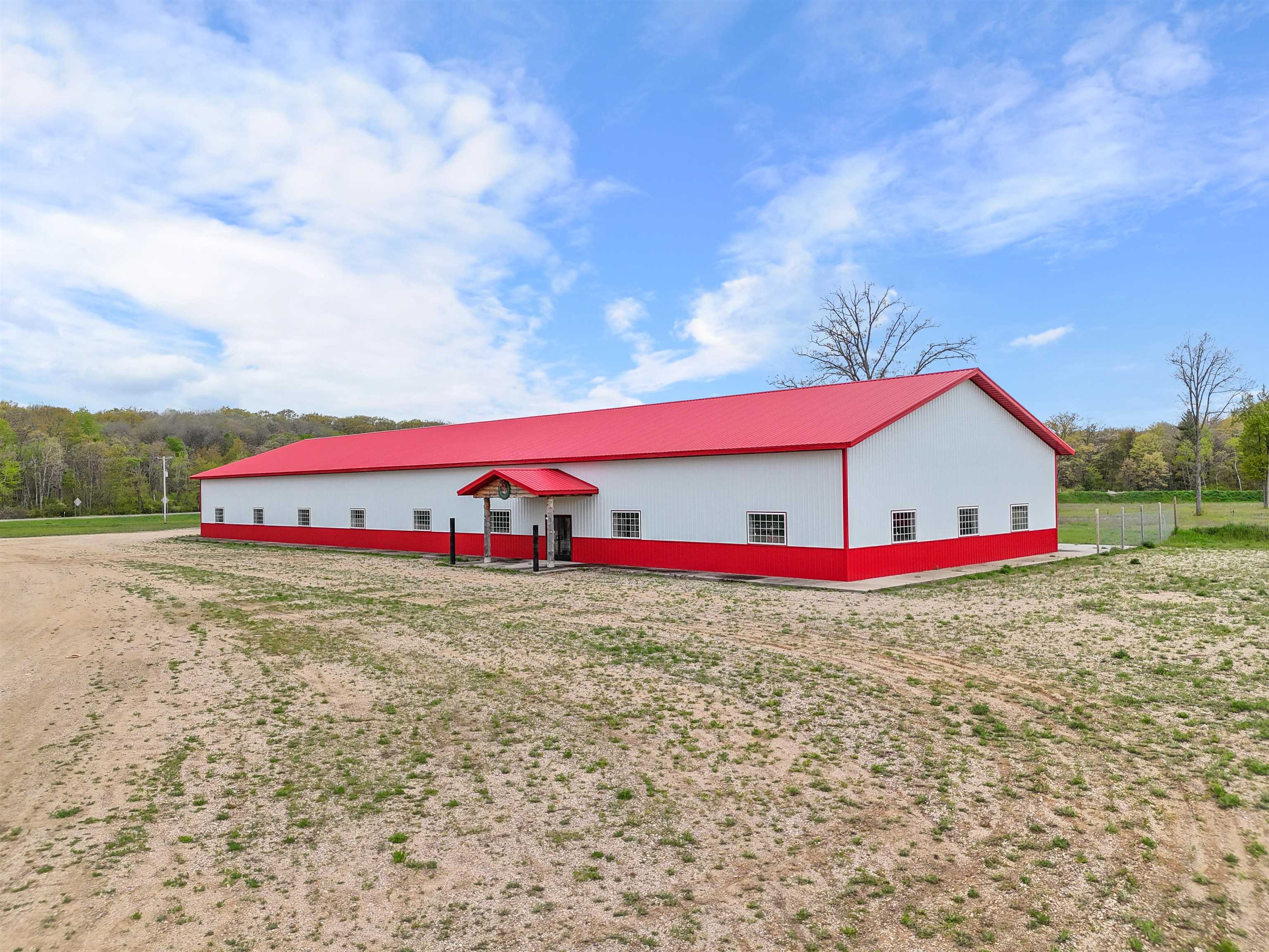 7892 S M-37 Property Photo 2