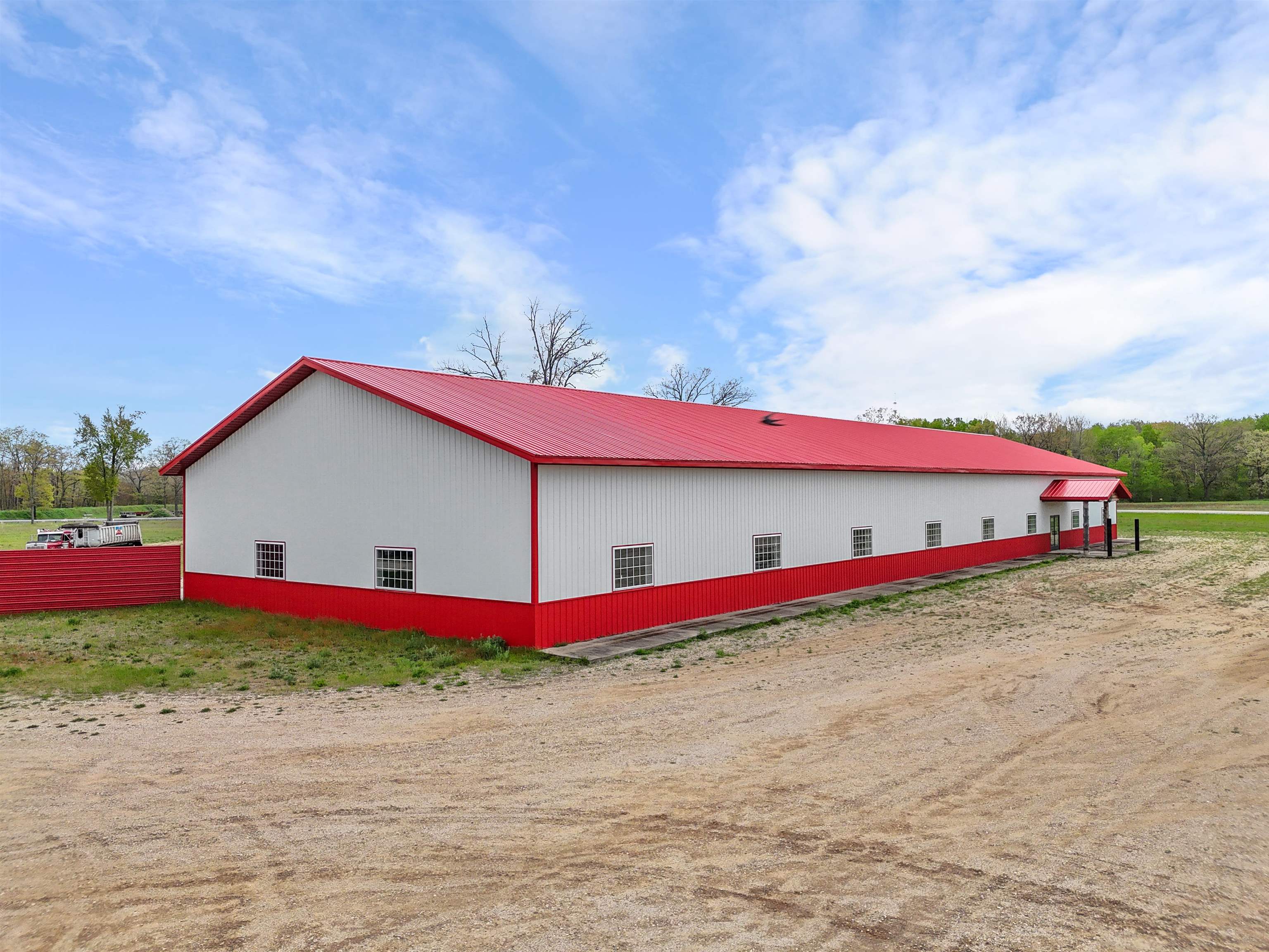 7892 S M-37 Property Photo 4