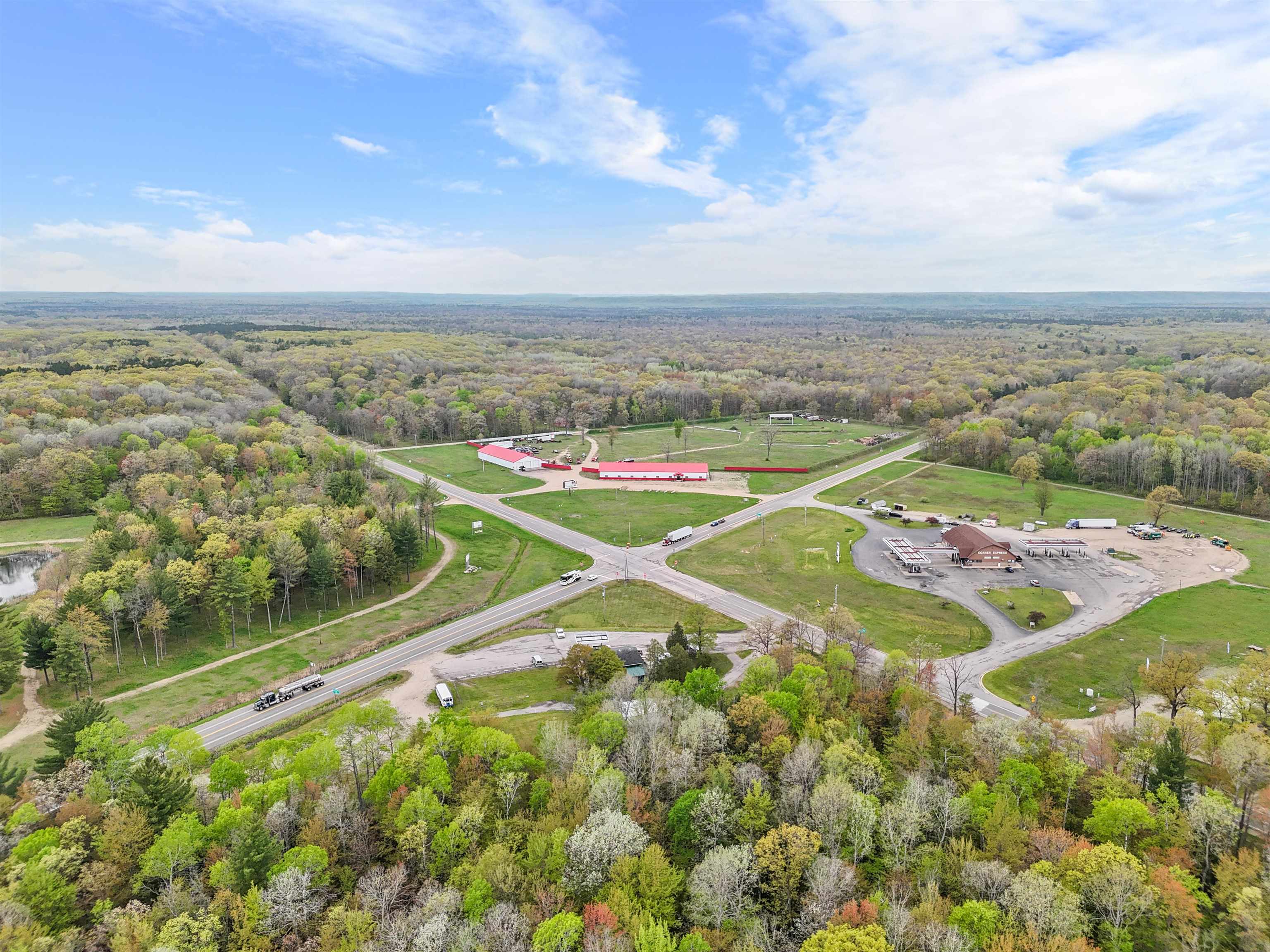 7892 S M-37 Property Photo 17