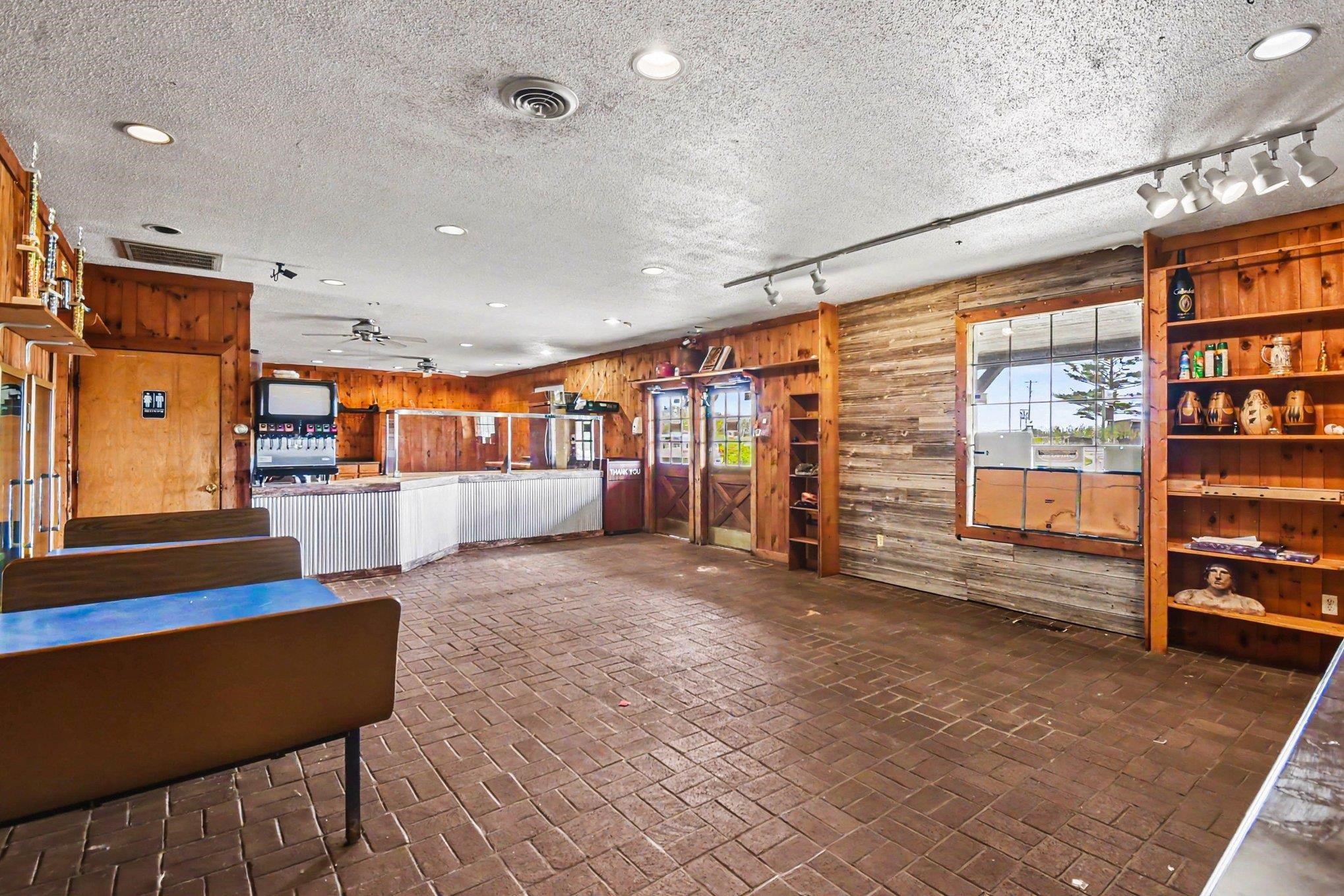 20 E Remus Road Property Photo 2