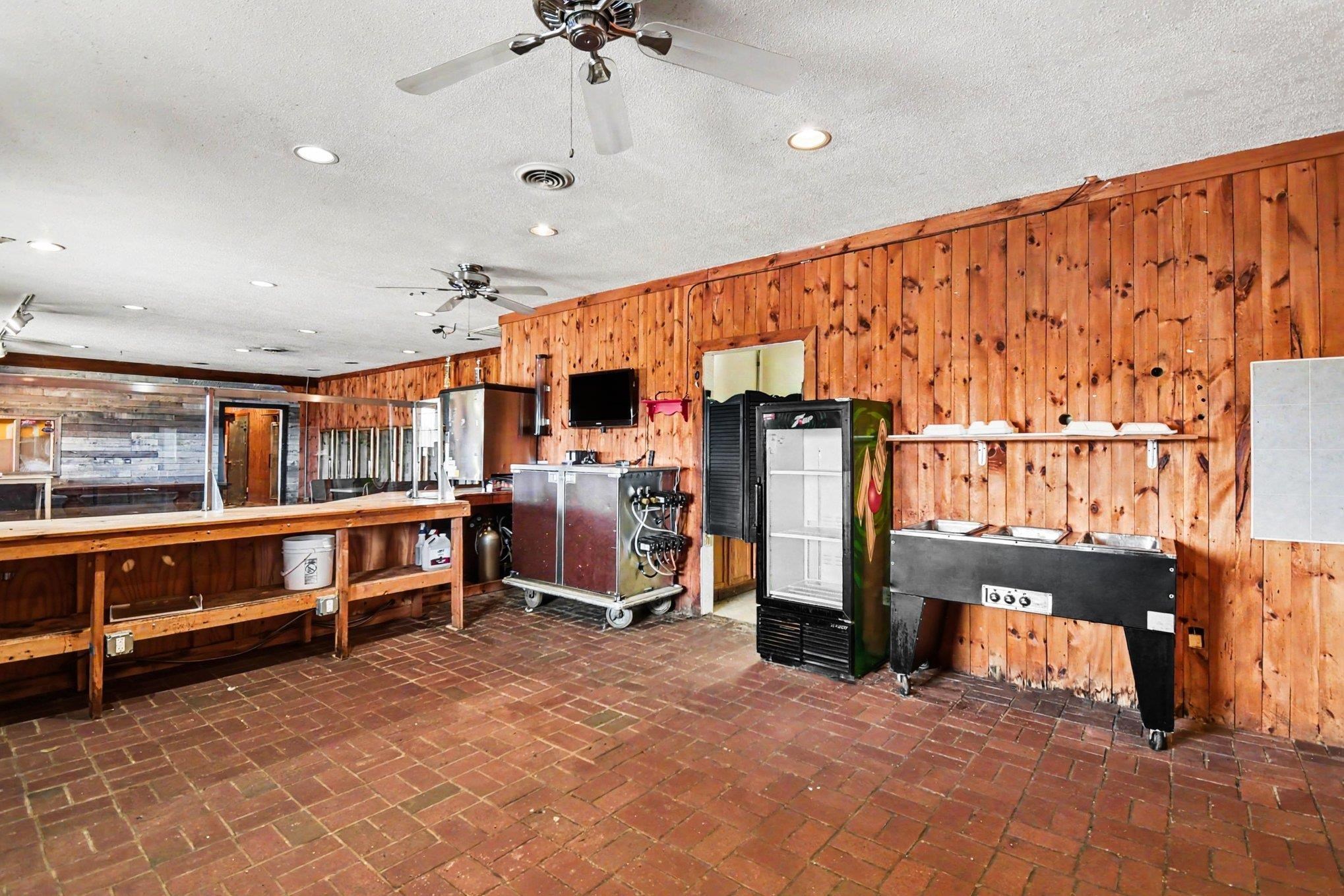20 E Remus Road Property Photo 7