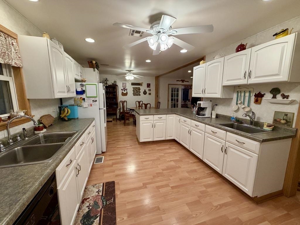 27646 White Cedar Drive Property Photo 10