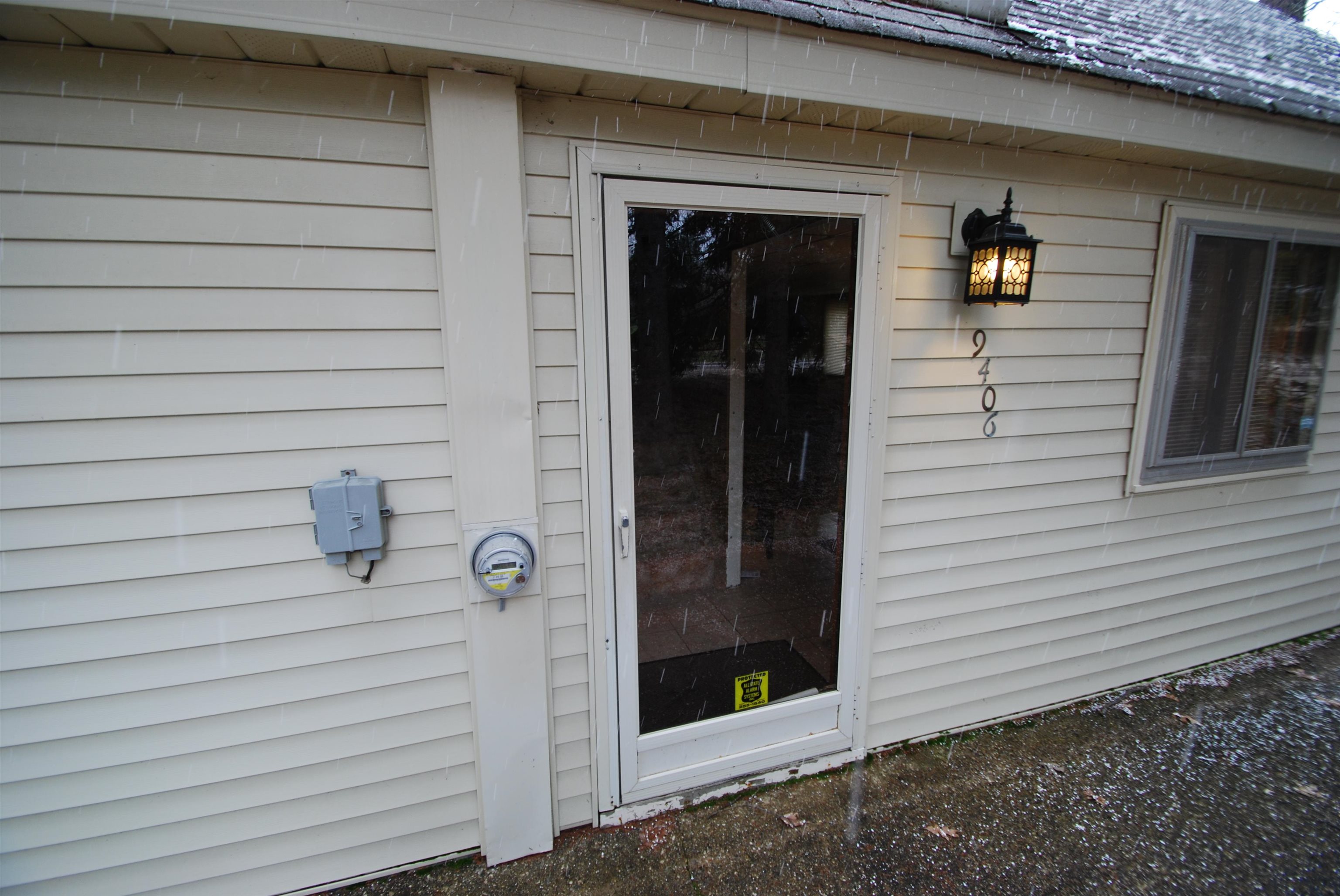 9406 Van Buren Street Property Photo 6
