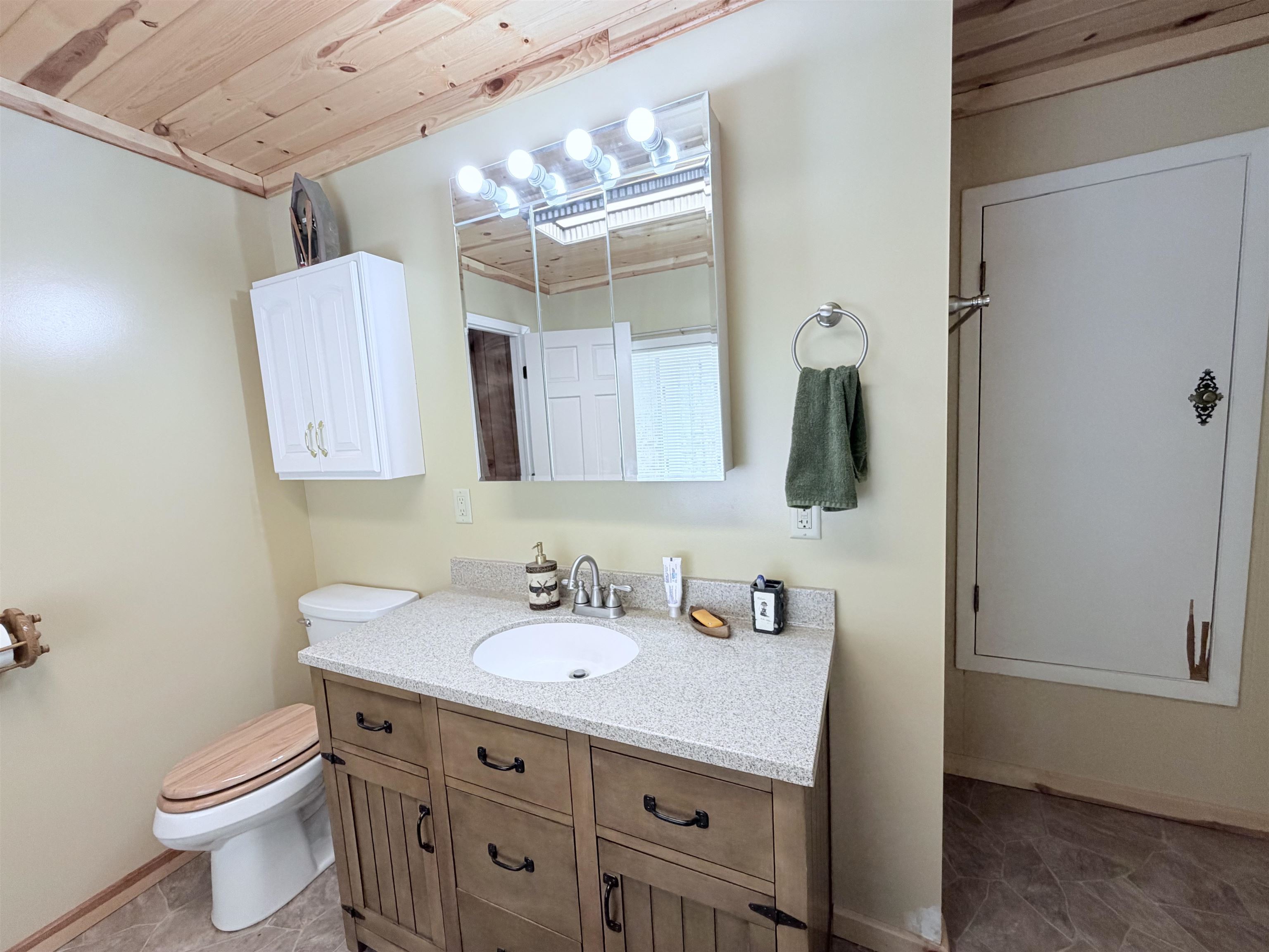 4411 N 11 Road Property Photo 27
