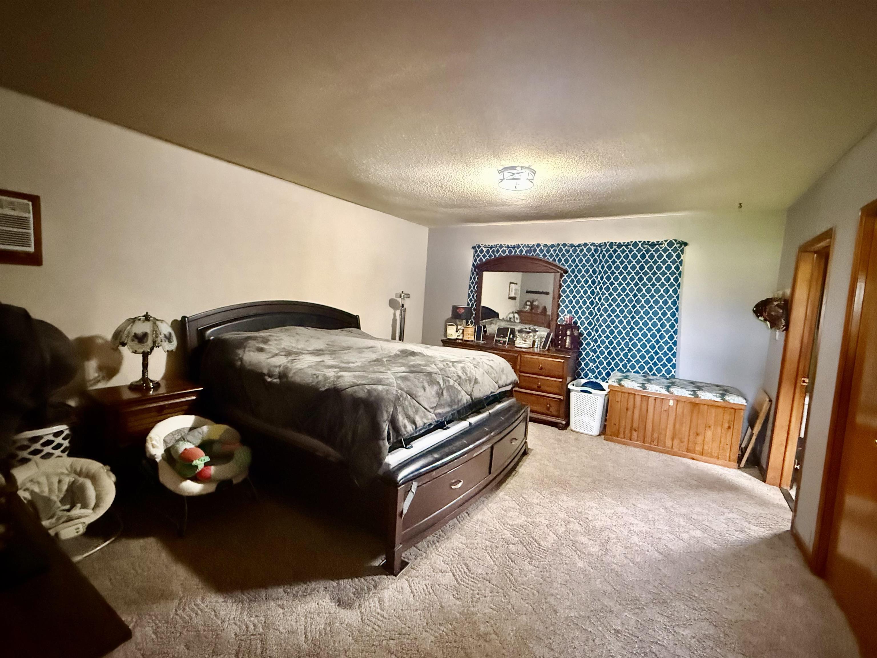 742 E Van Buren Road Property Photo 19