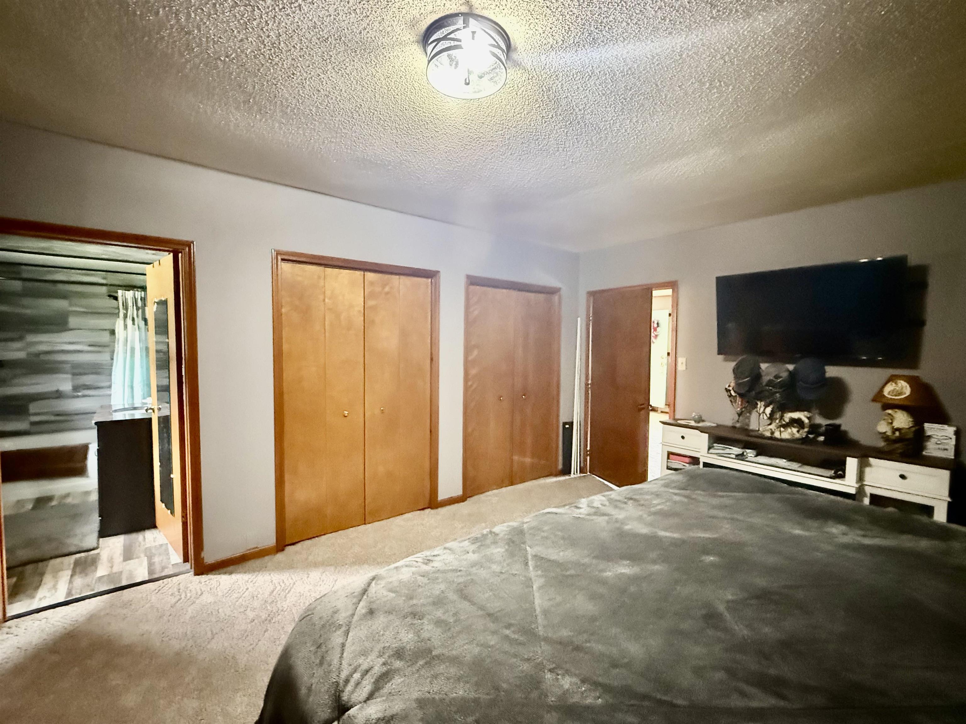 742 E Van Buren Road Property Photo 21