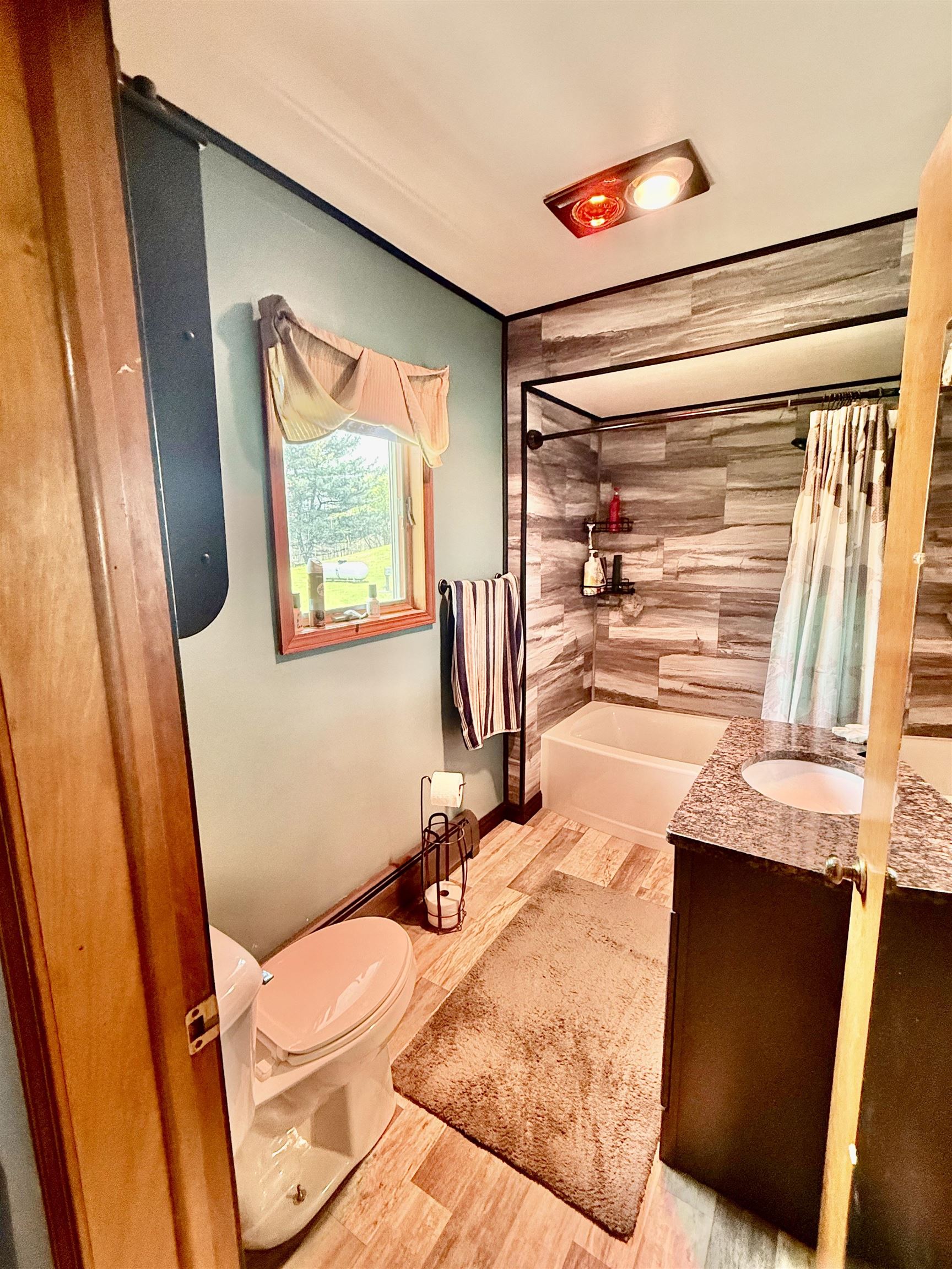 742 E Van Buren Road Property Photo 22