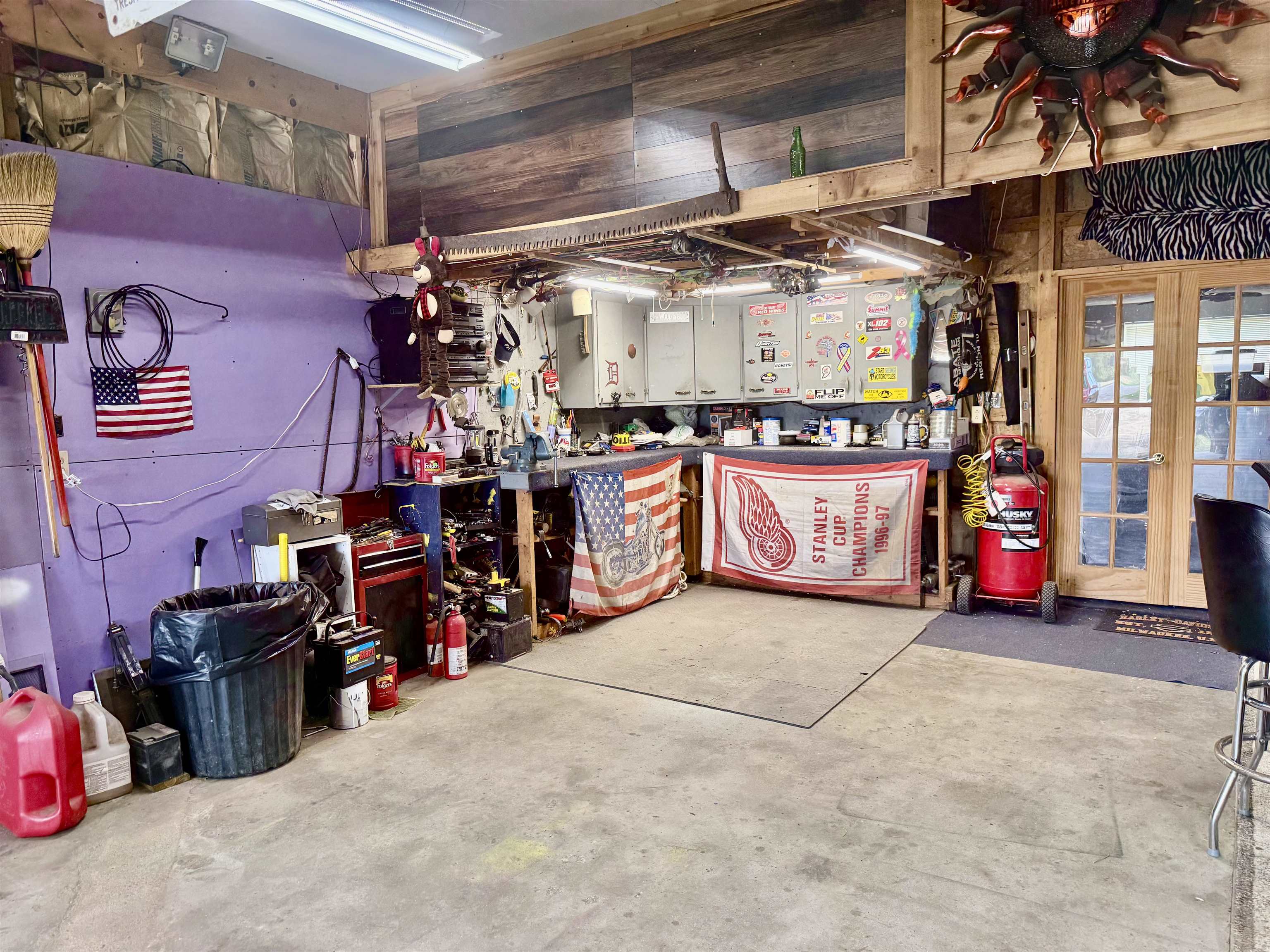 742 E Van Buren Road Property Photo 31
