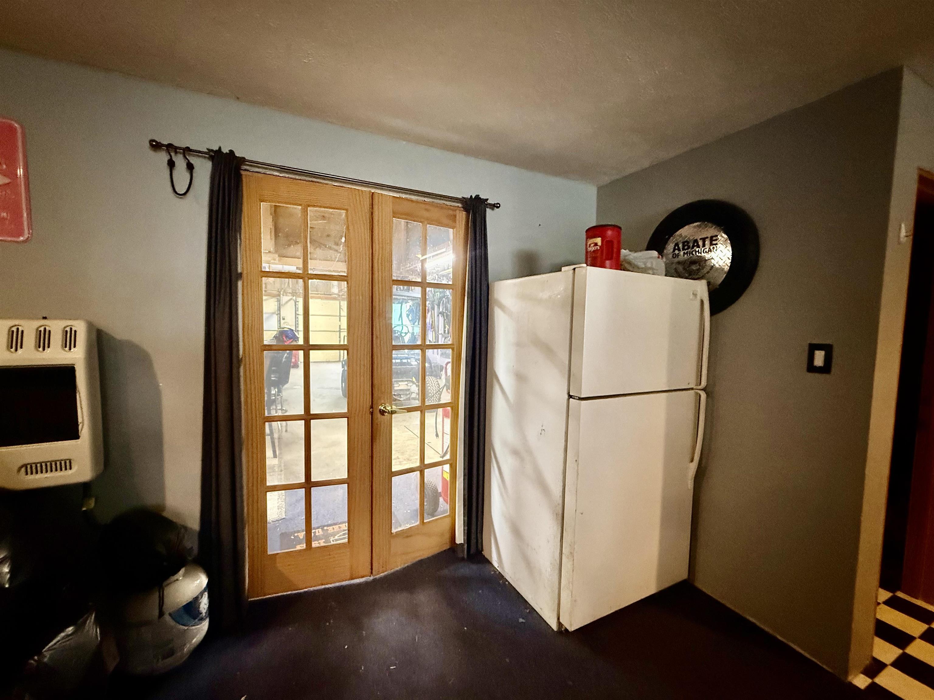 742 E Van Buren Road Property Photo 34